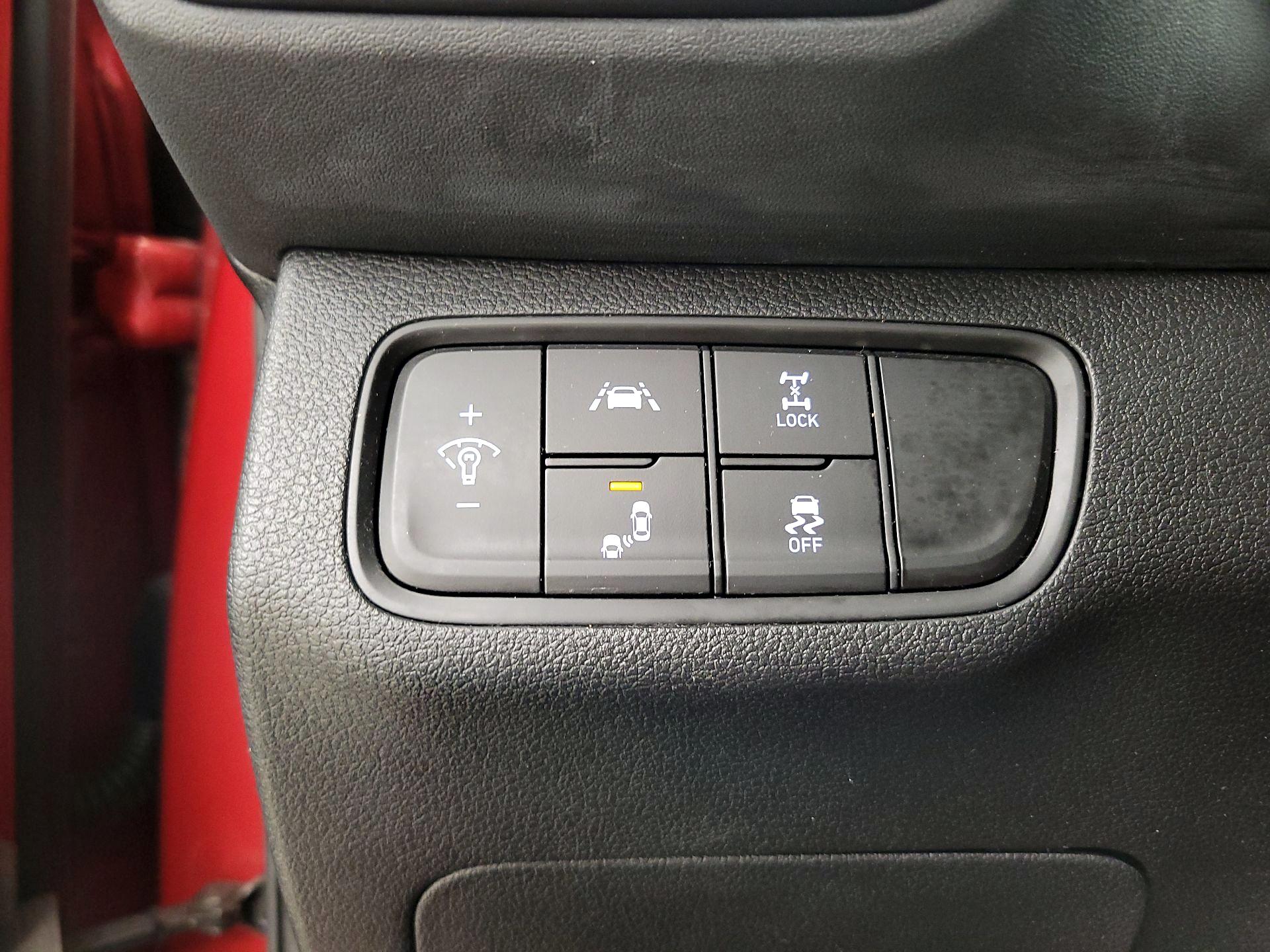 Thumbnail: 2019 Hyundai Santa Fe - 13