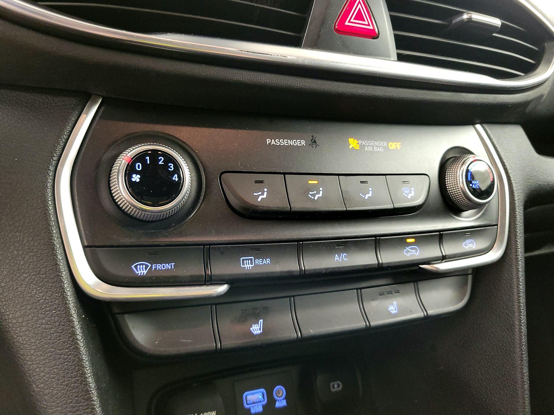 Thumbnail: 2019 Hyundai Santa Fe - 16