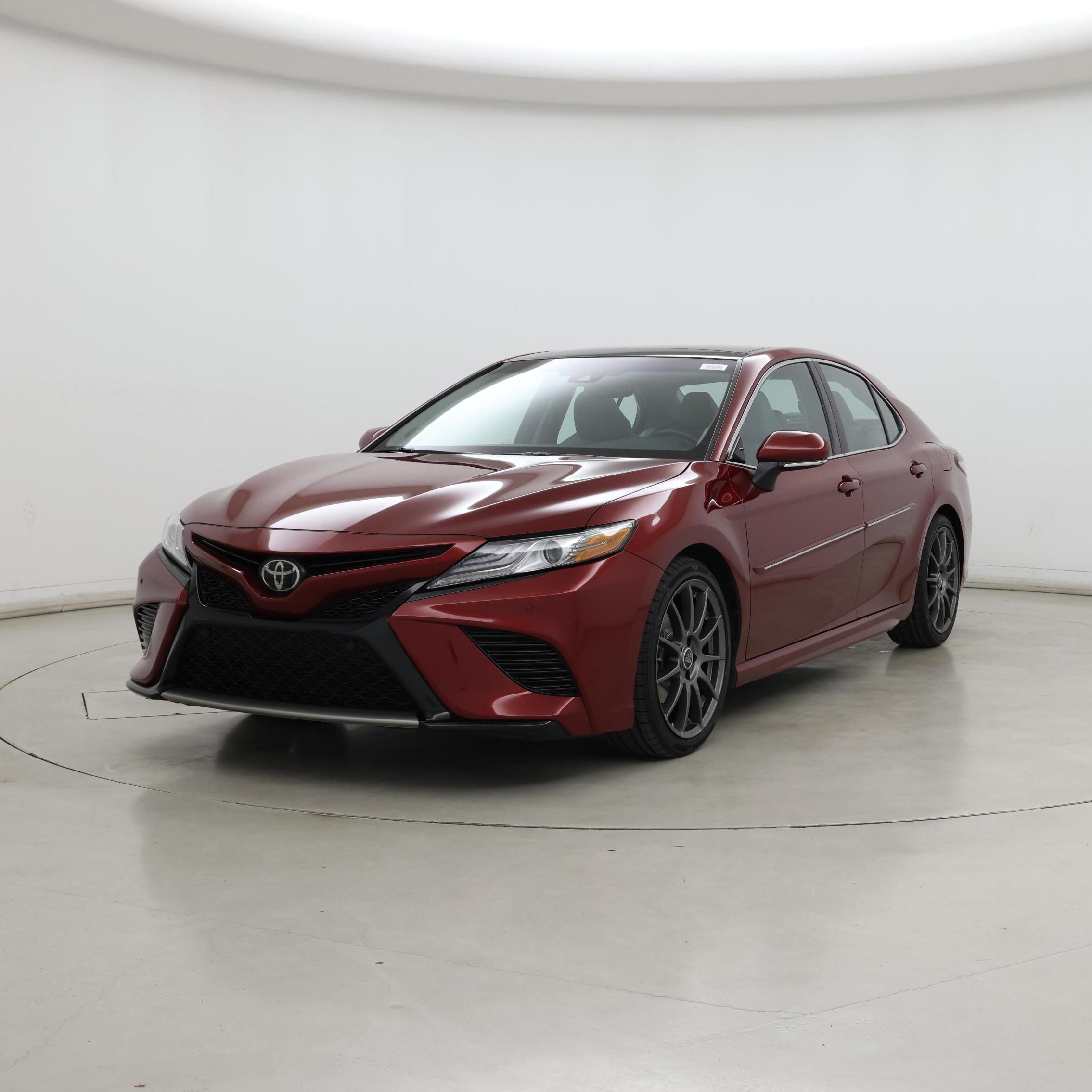 Thumbnail: 2018 Toyota Camry - 4