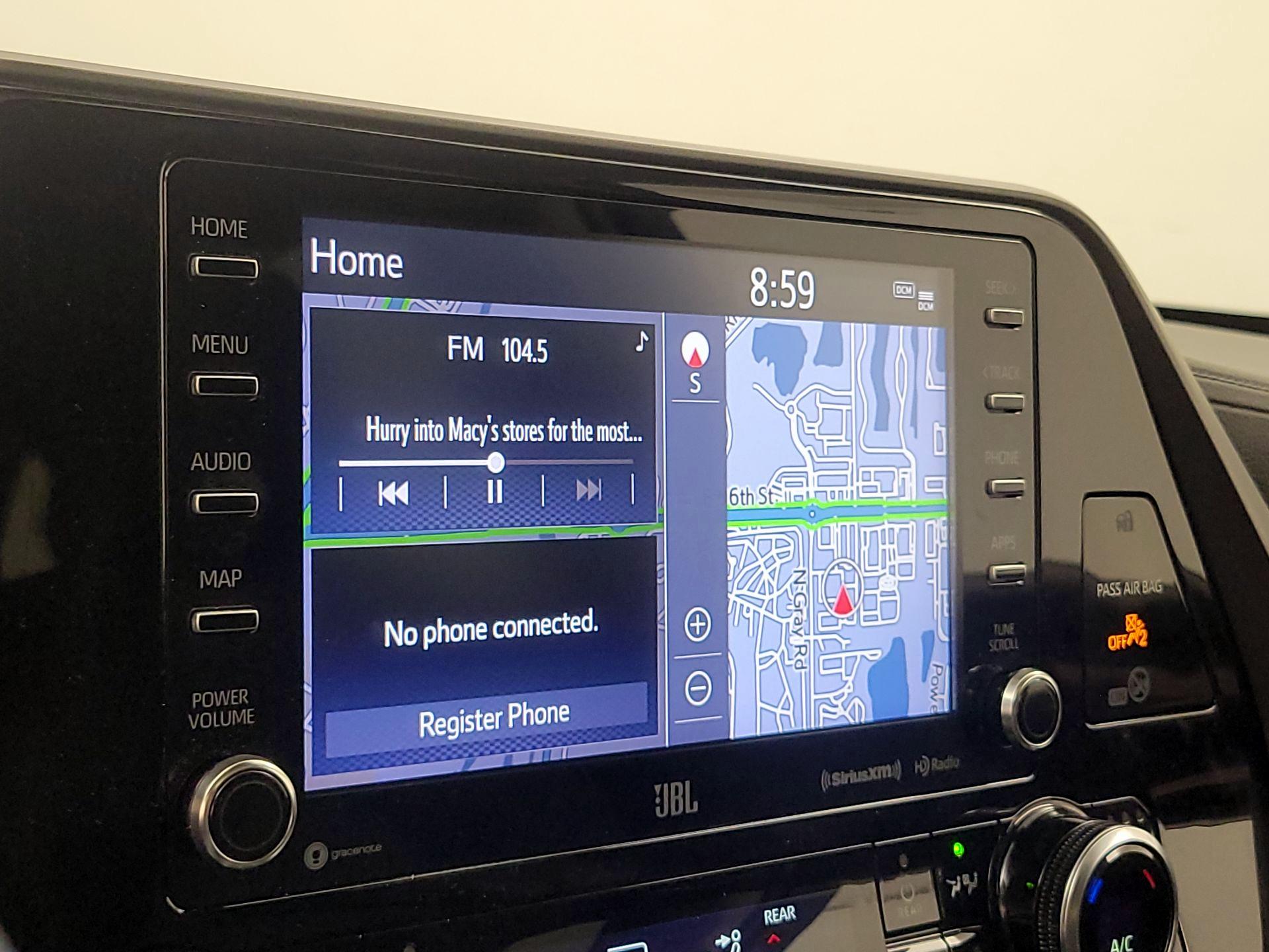 Thumbnail: 2020 Toyota Highlander - 16