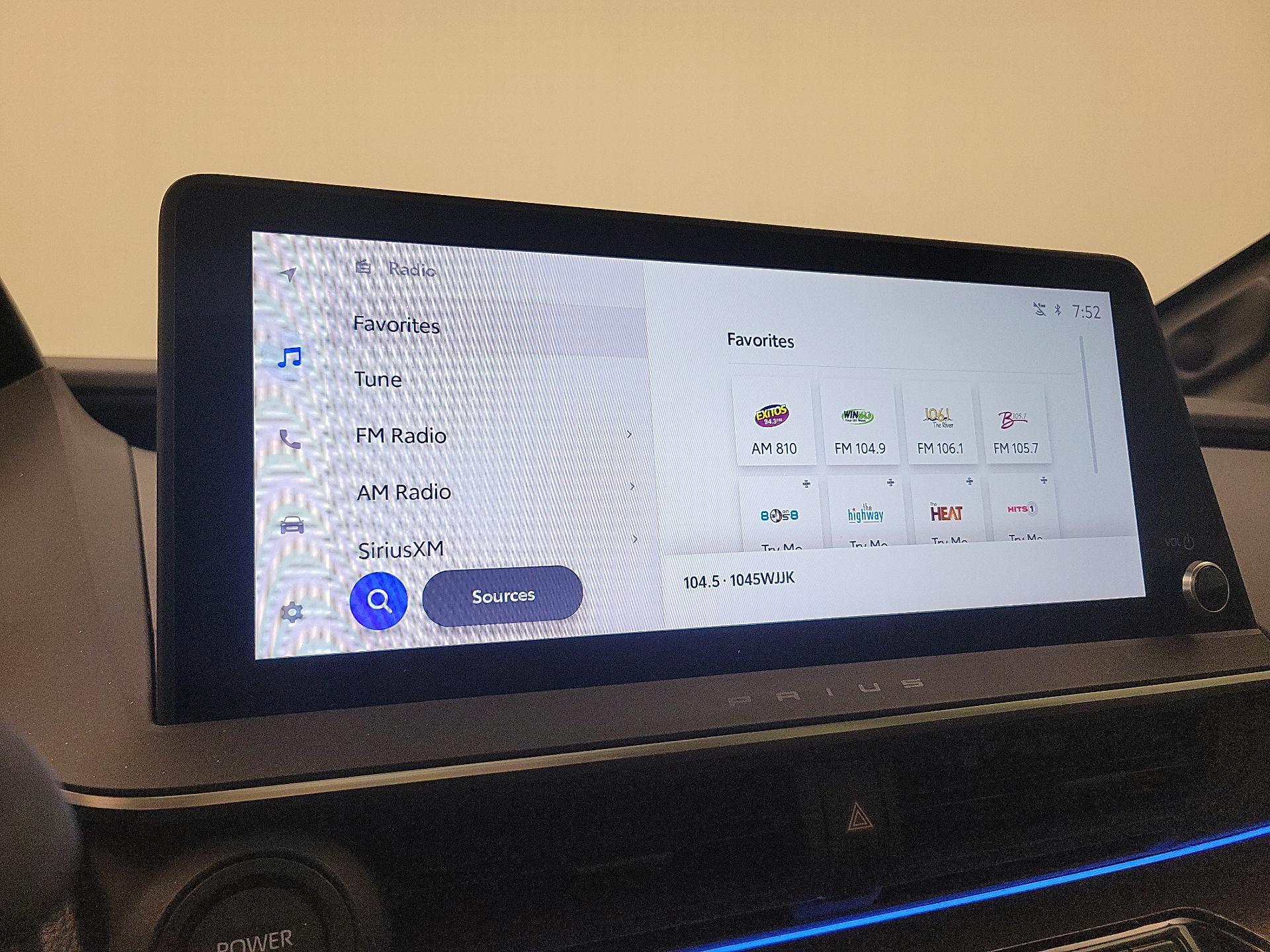 Thumbnail: 2024 Toyota Prius - 15