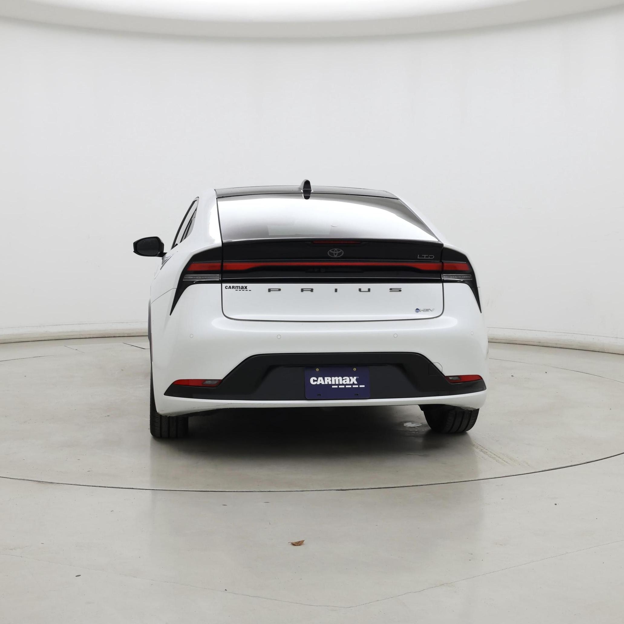 Thumbnail: 2024 Toyota Prius - 6