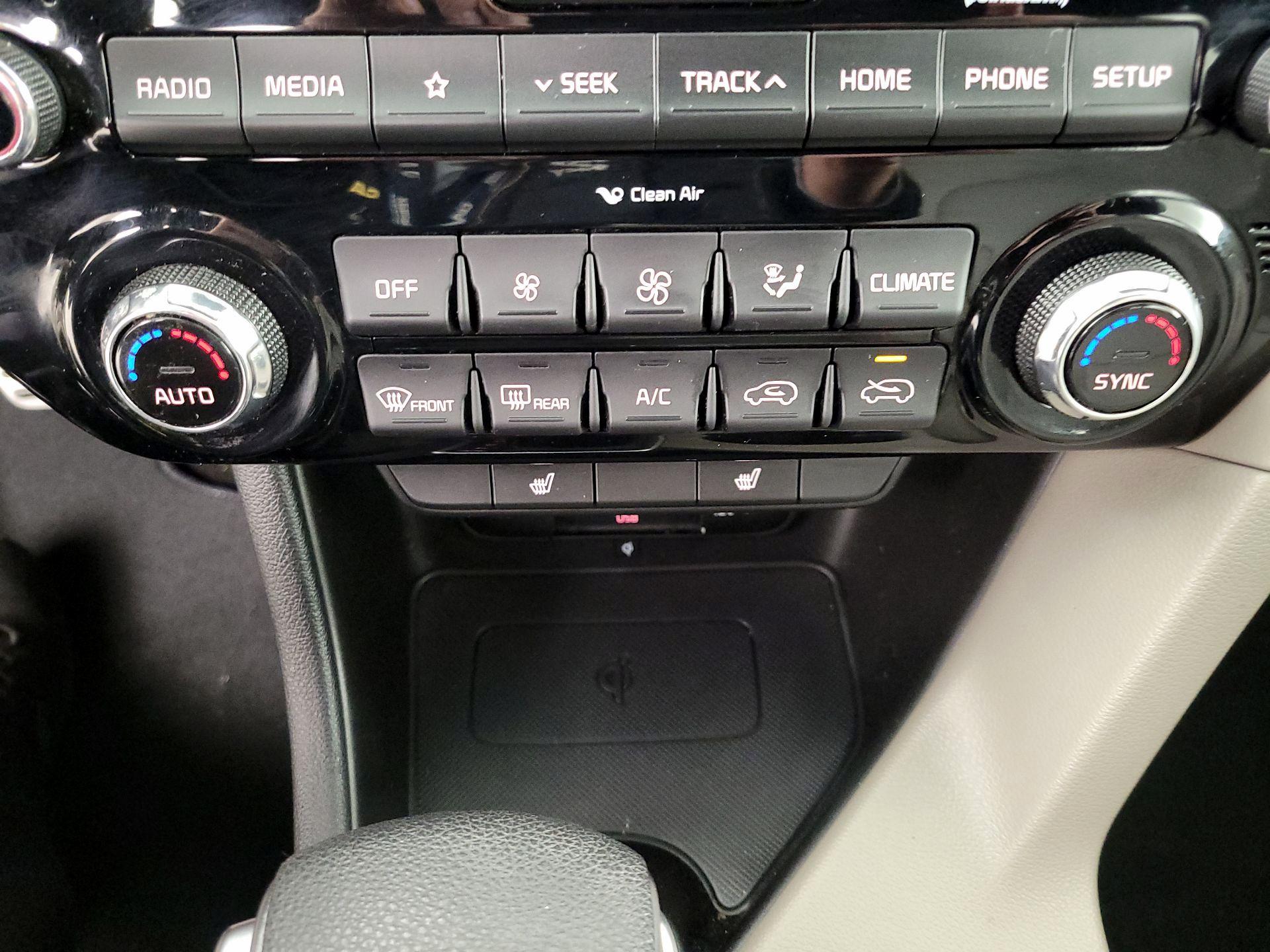 Thumbnail: 2020 Kia Sportage - 16