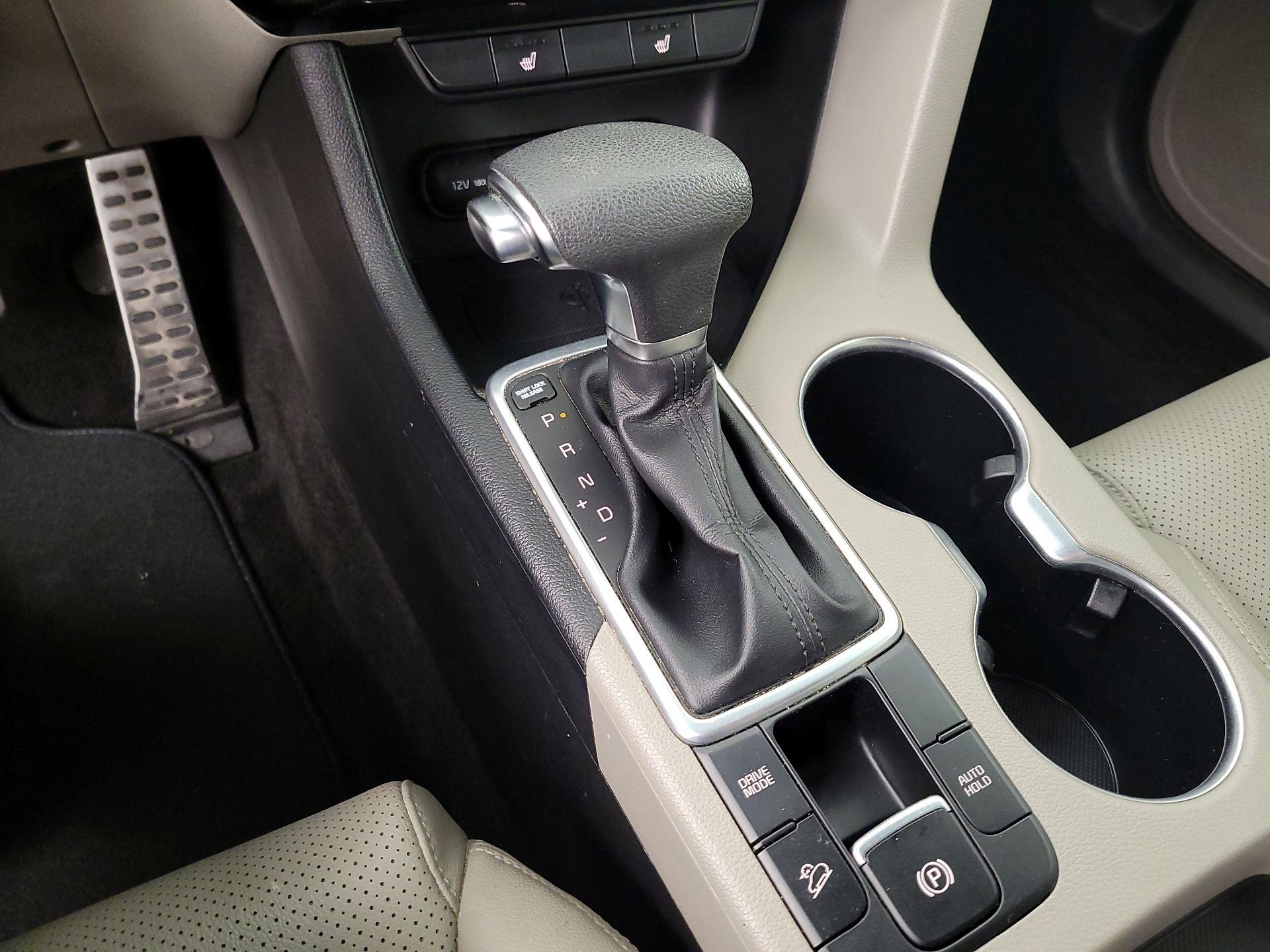 Thumbnail: 2020 Kia Sportage - 17