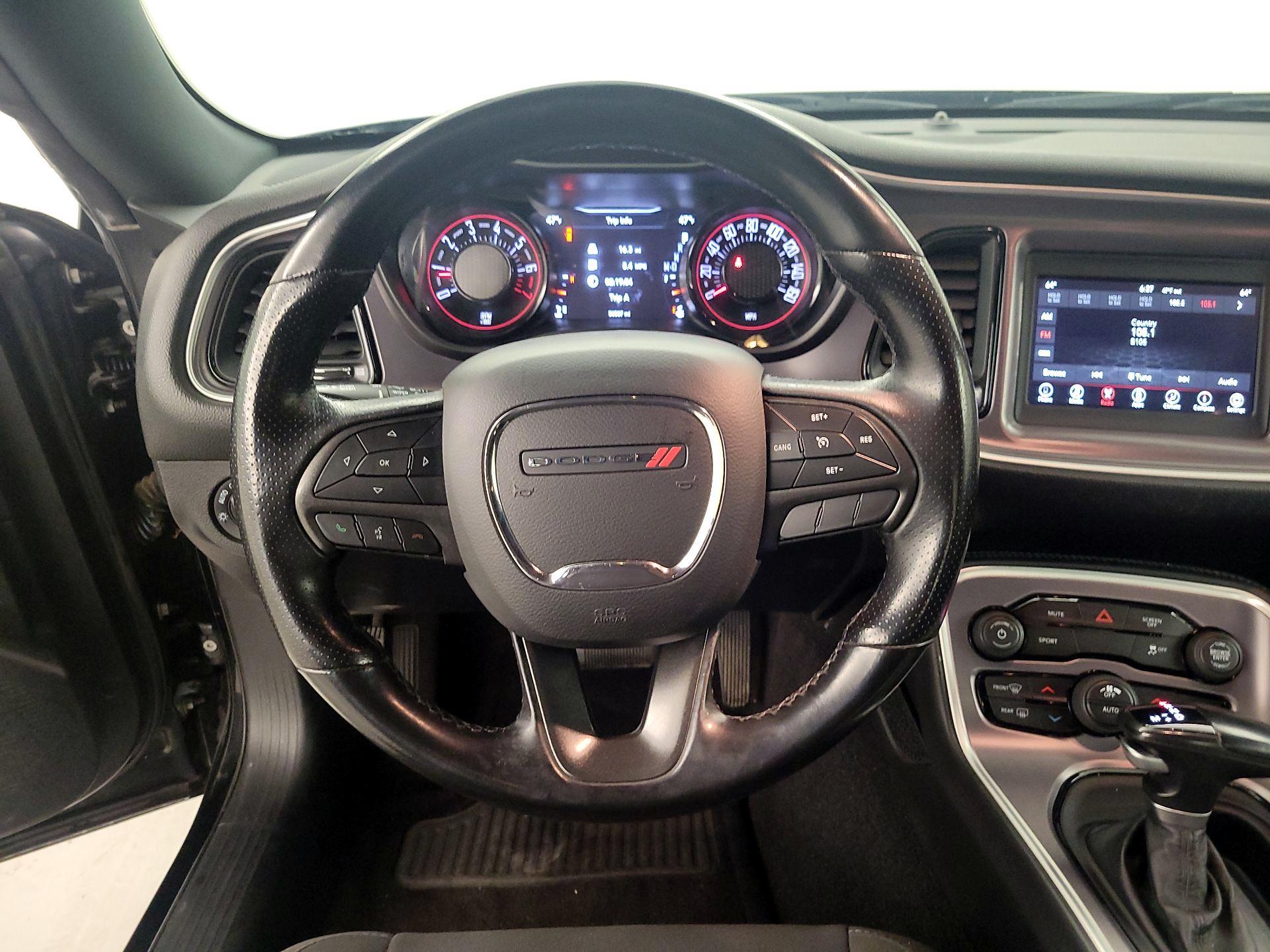 Thumbnail: 2019 Dodge Challenger - 10