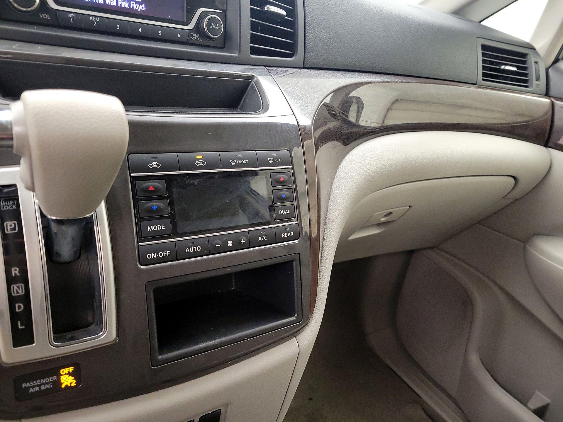 Thumbnail: 2017 Nissan Quest - 15