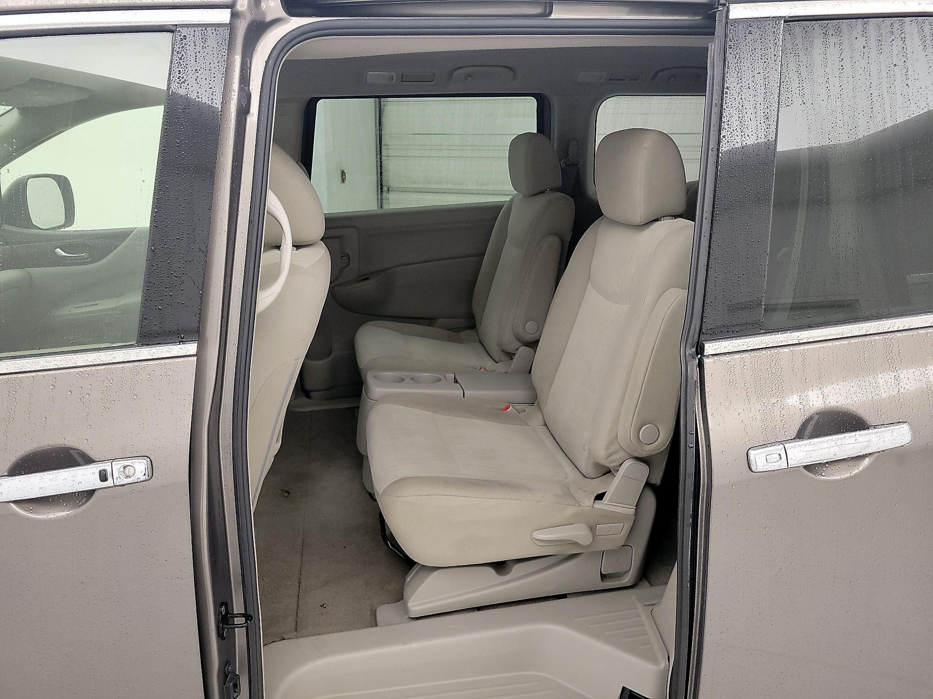 Thumbnail: 2017 Nissan Quest - 17