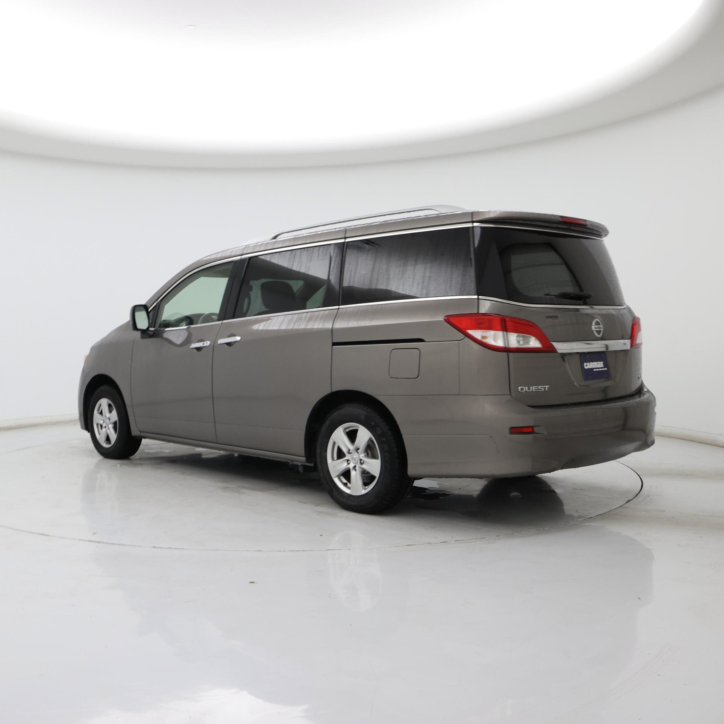 Thumbnail: 2017 Nissan Quest - 2