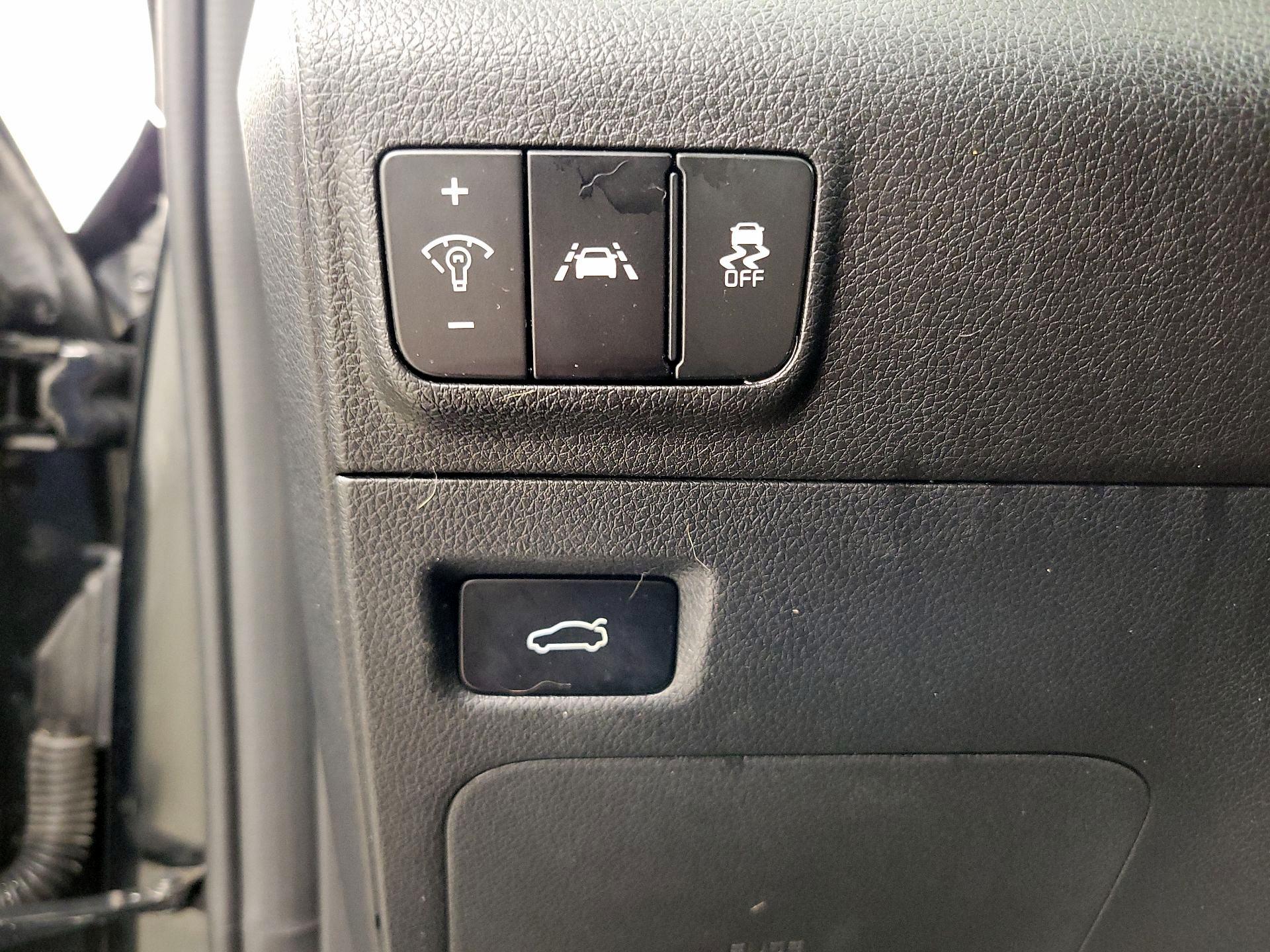 Thumbnail: 2021 Kia K5 - 13