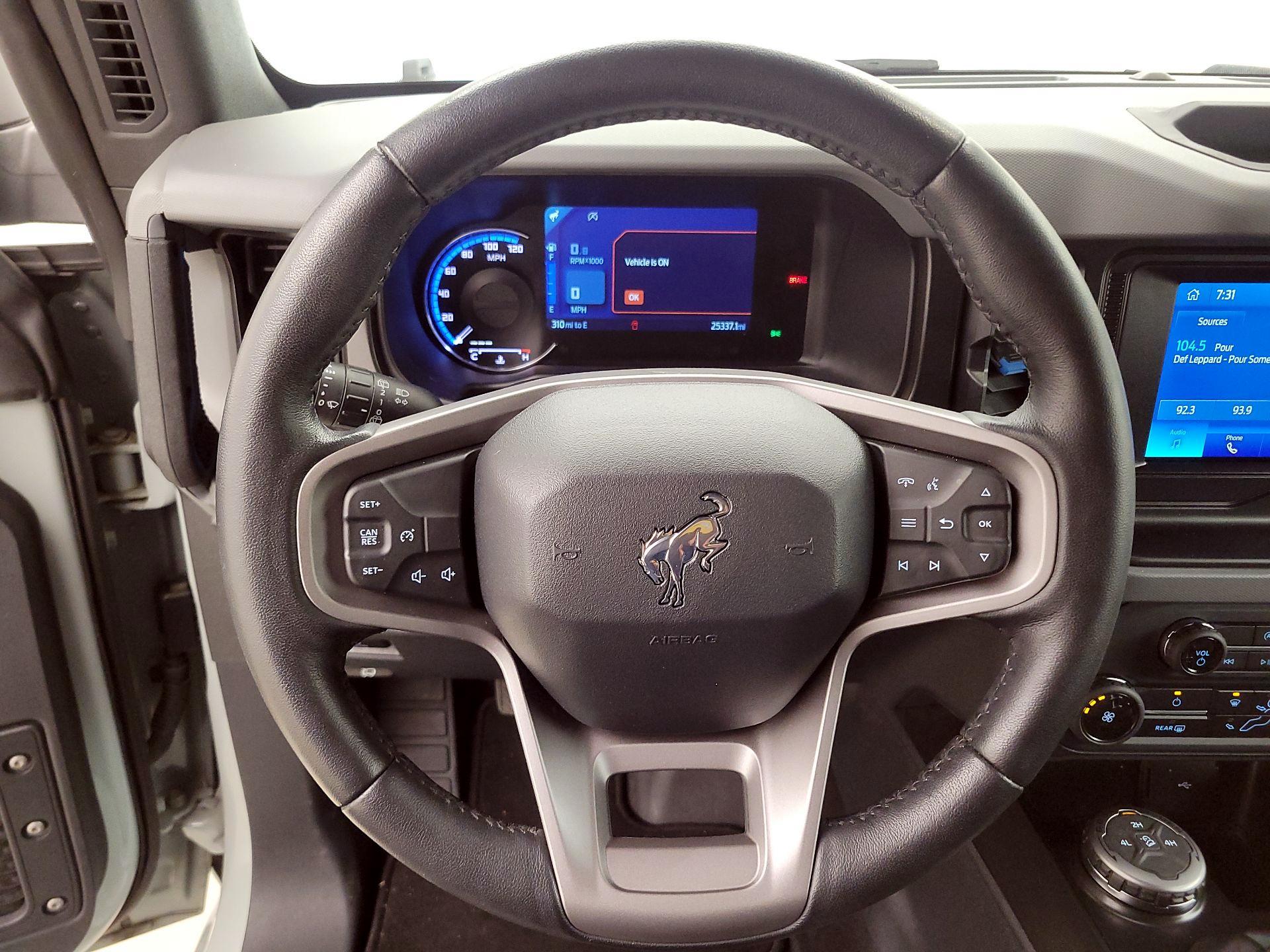 Thumbnail: 2022 Ford Bronco - 10