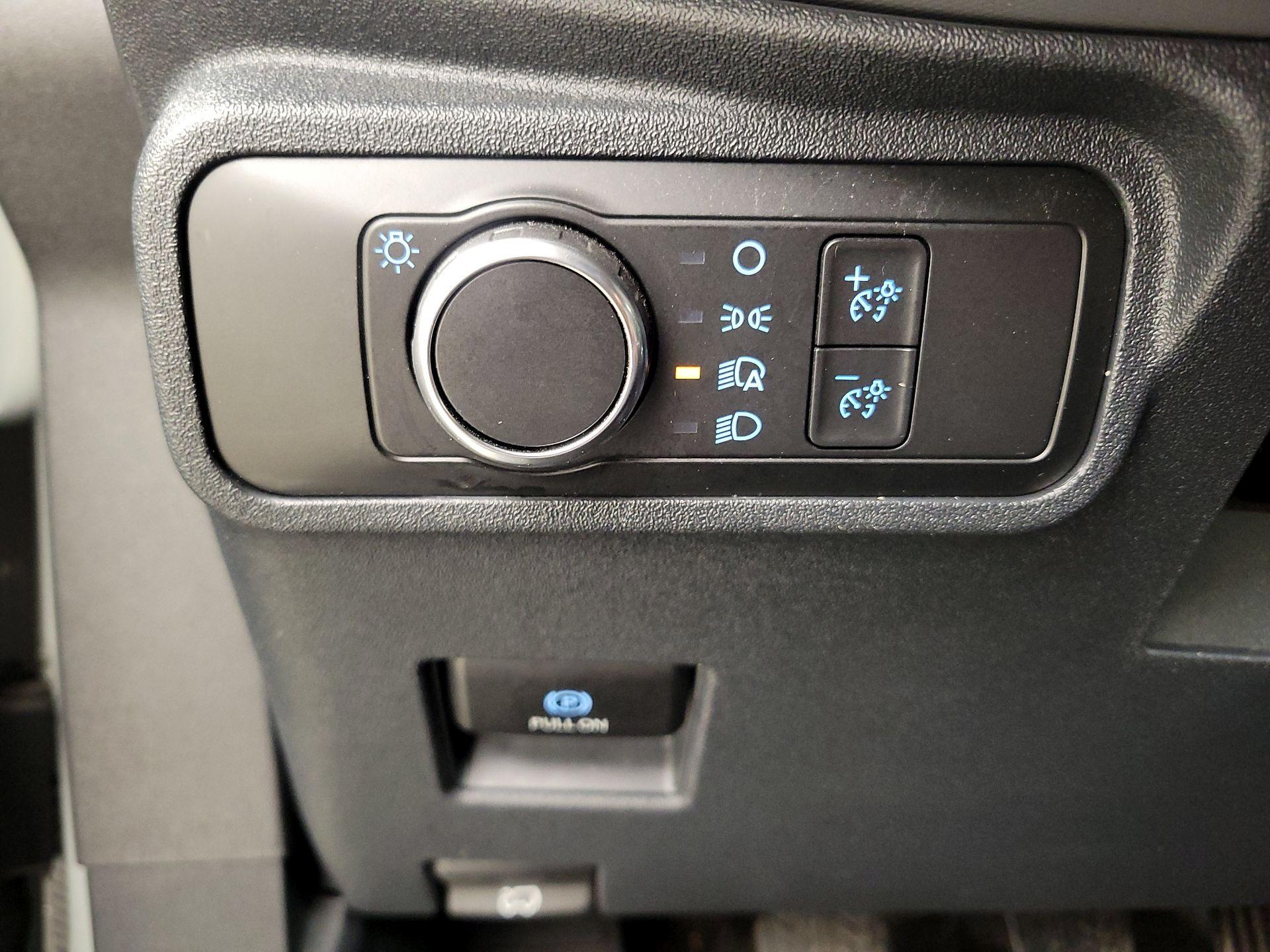 Thumbnail: 2022 Ford Bronco - 13