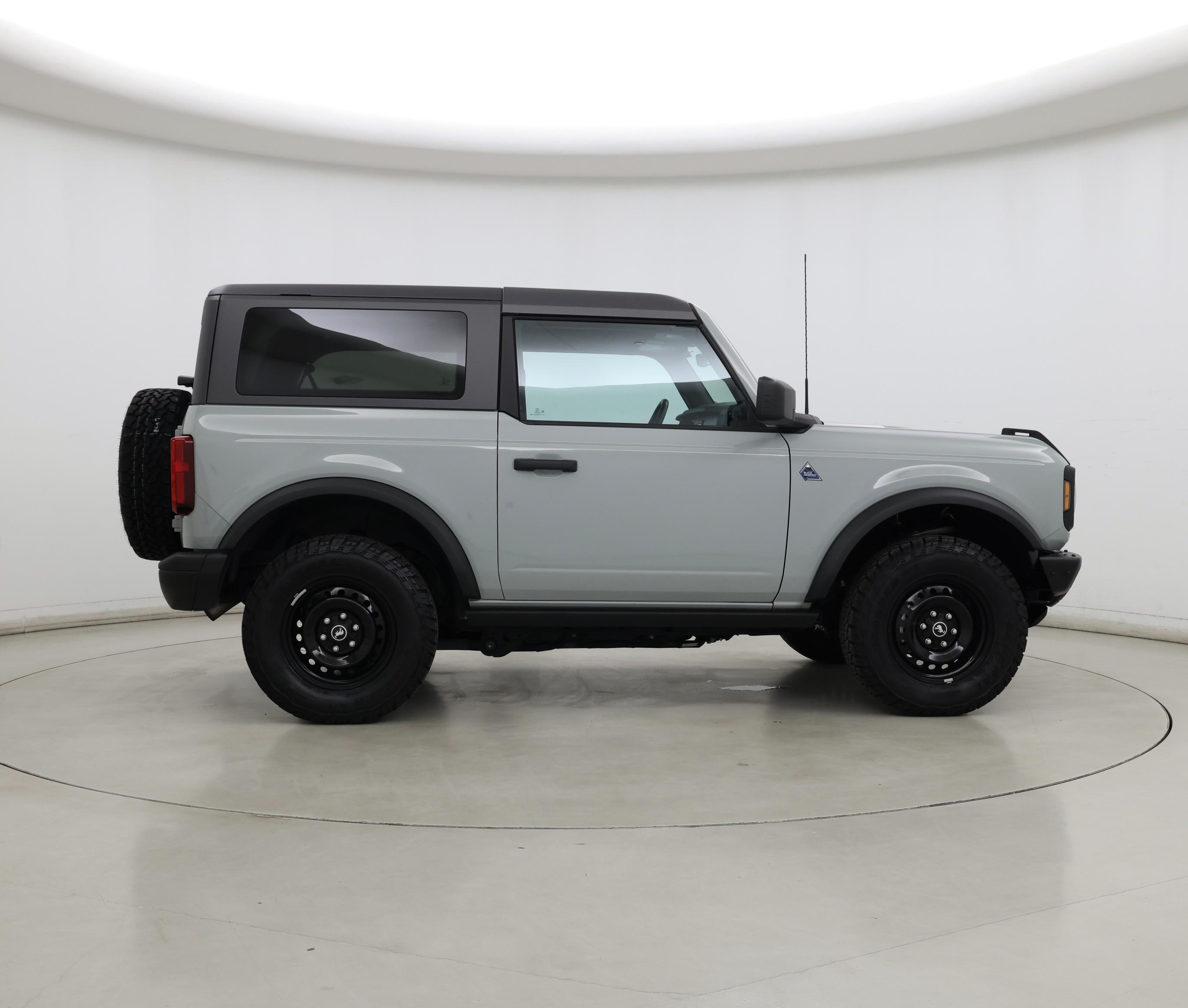 Thumbnail: 2022 Ford Bronco - 7