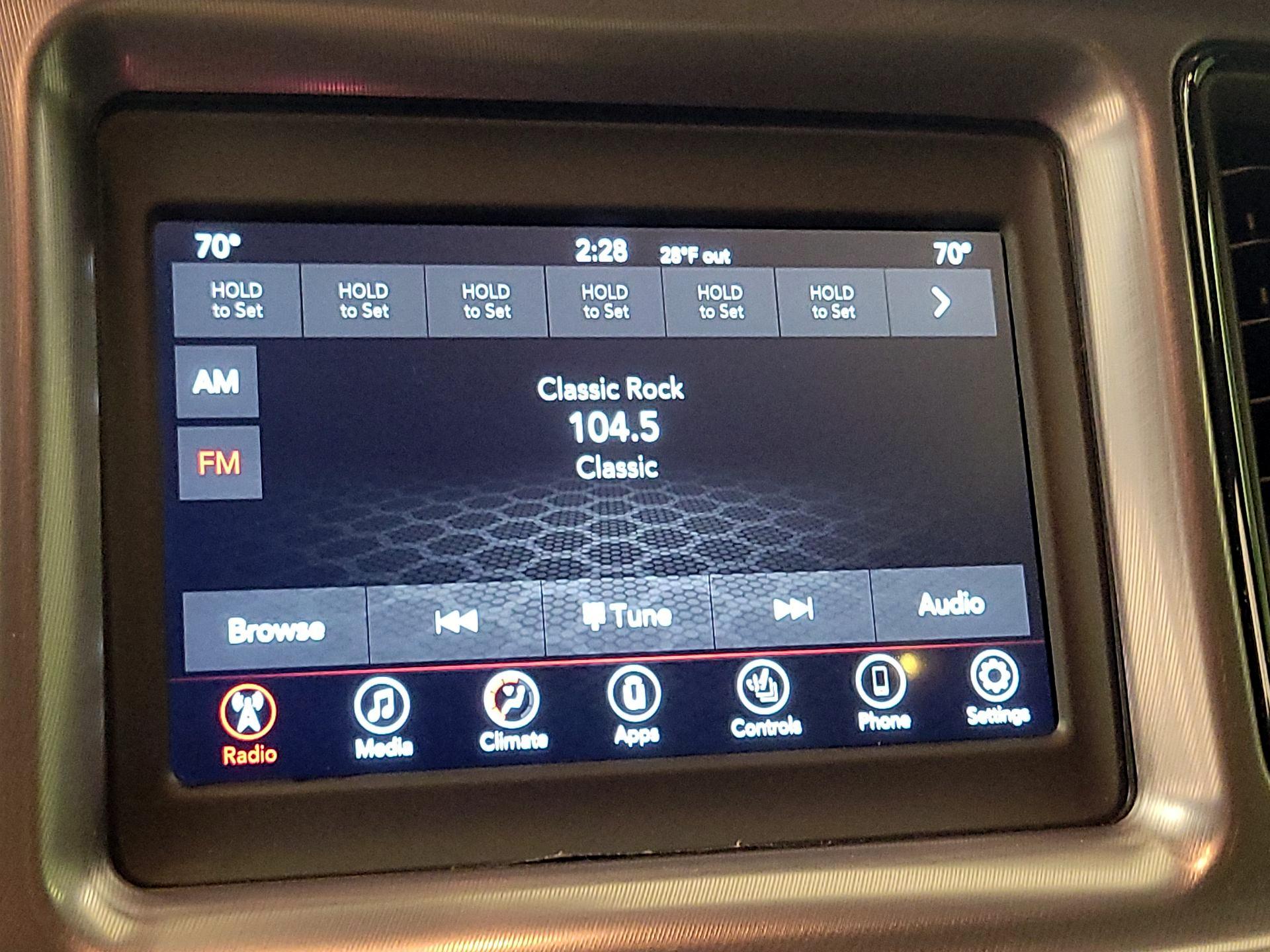 Thumbnail: 2021 Dodge Challenger - 15