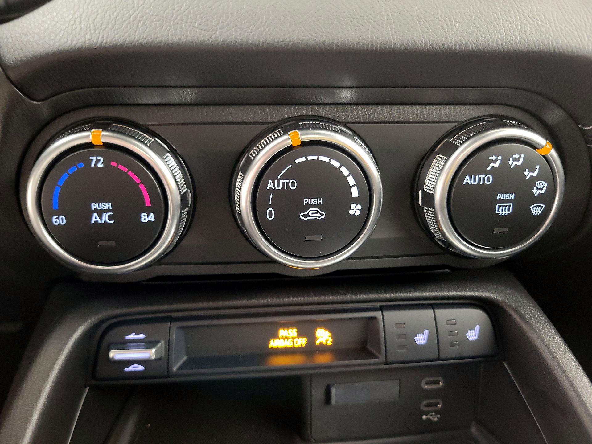 Thumbnail: 2024 Mazda MX-5 Miata - 17