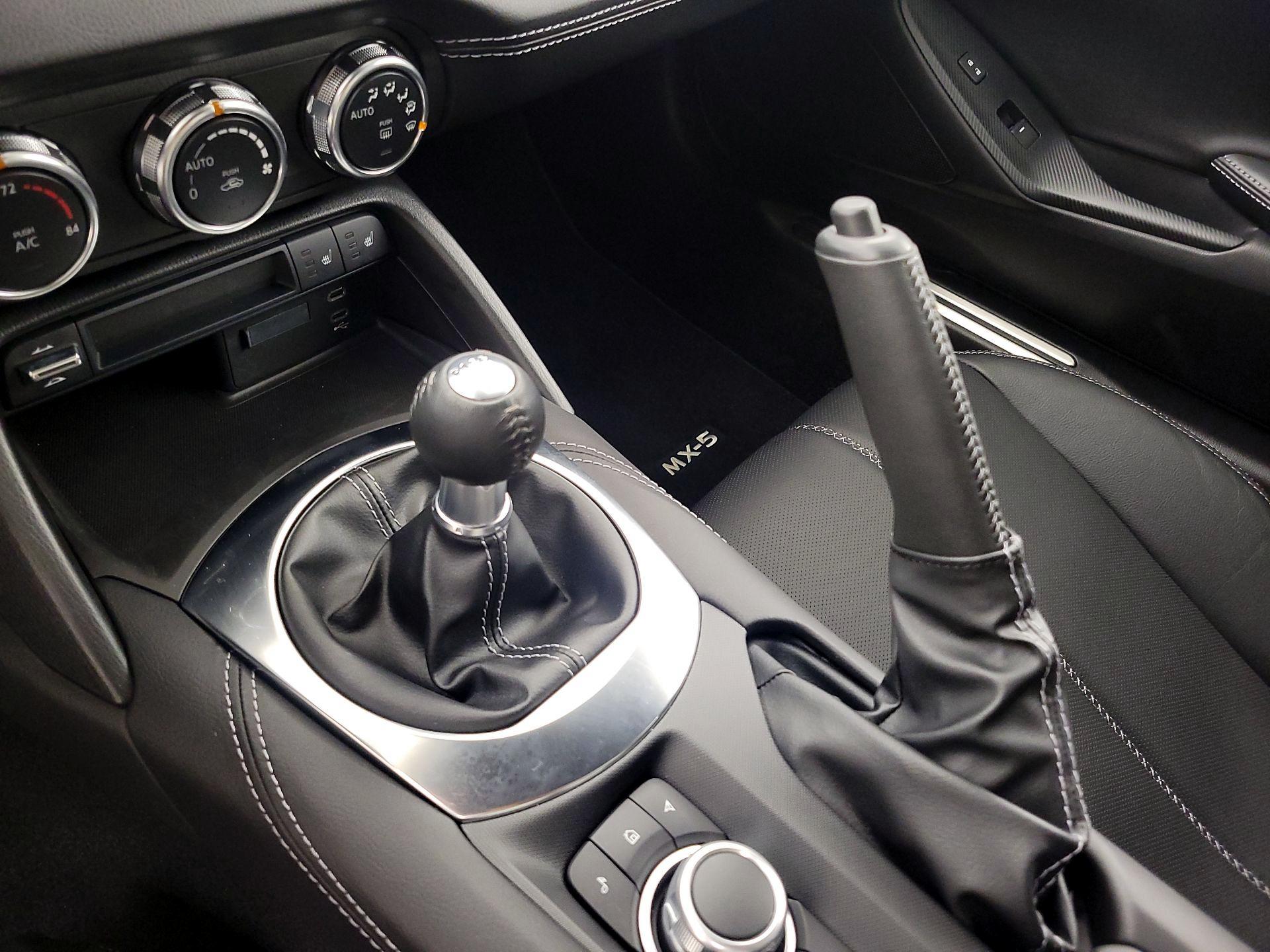 Thumbnail: 2024 Mazda MX-5 Miata - 18