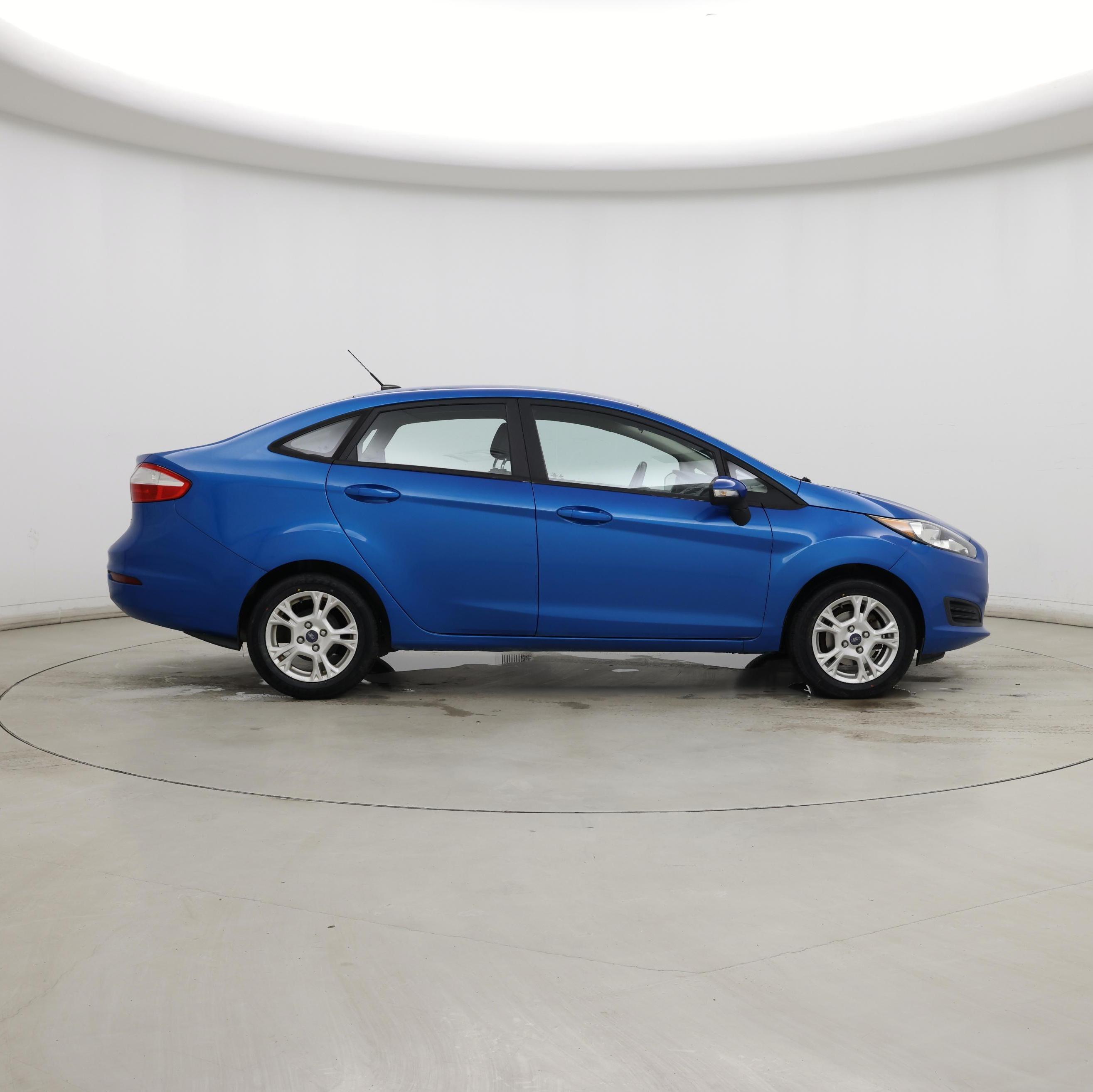 Thumbnail: 2016 Ford Fiesta - 7