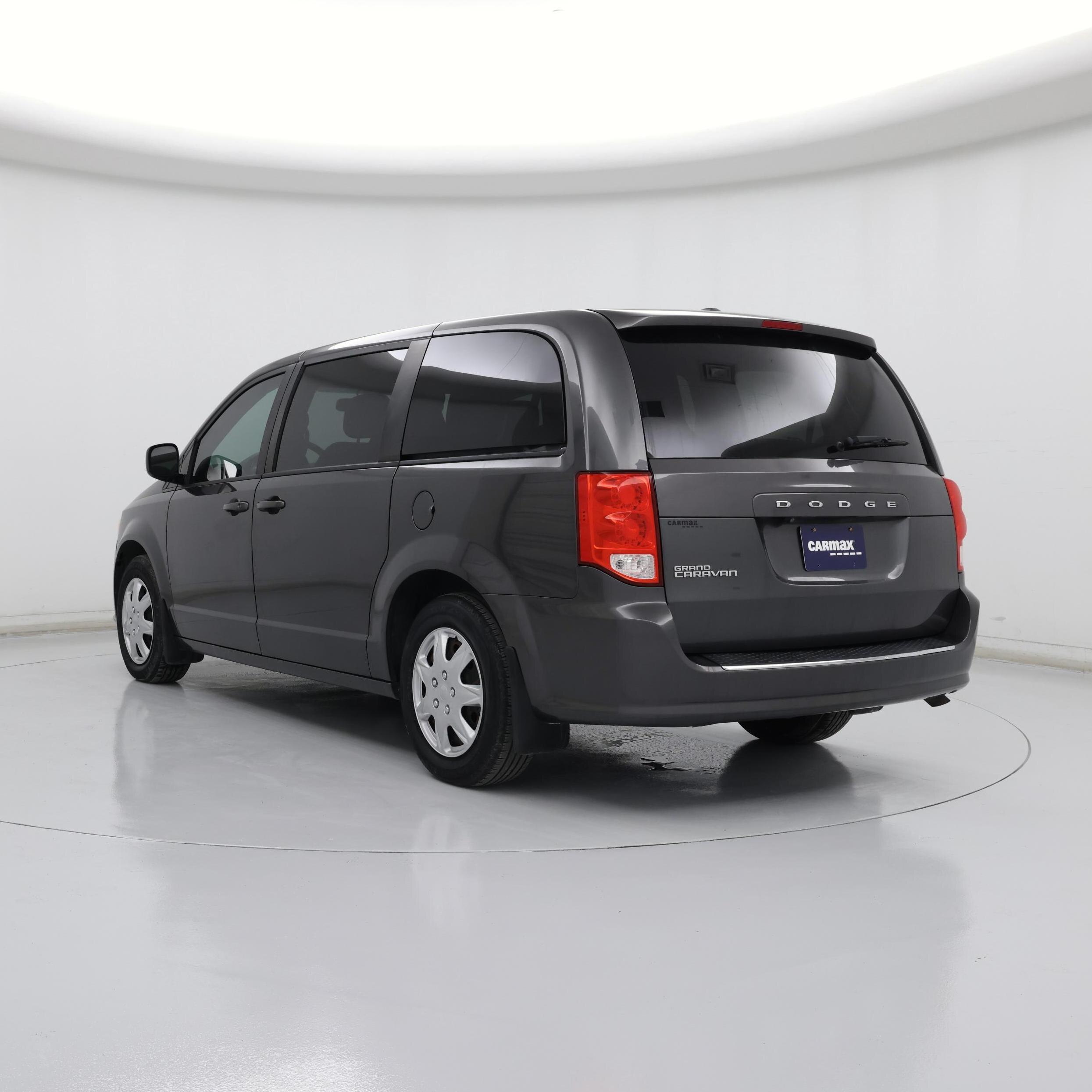 Thumbnail: 2018 Dodge Grand Caravan - 2