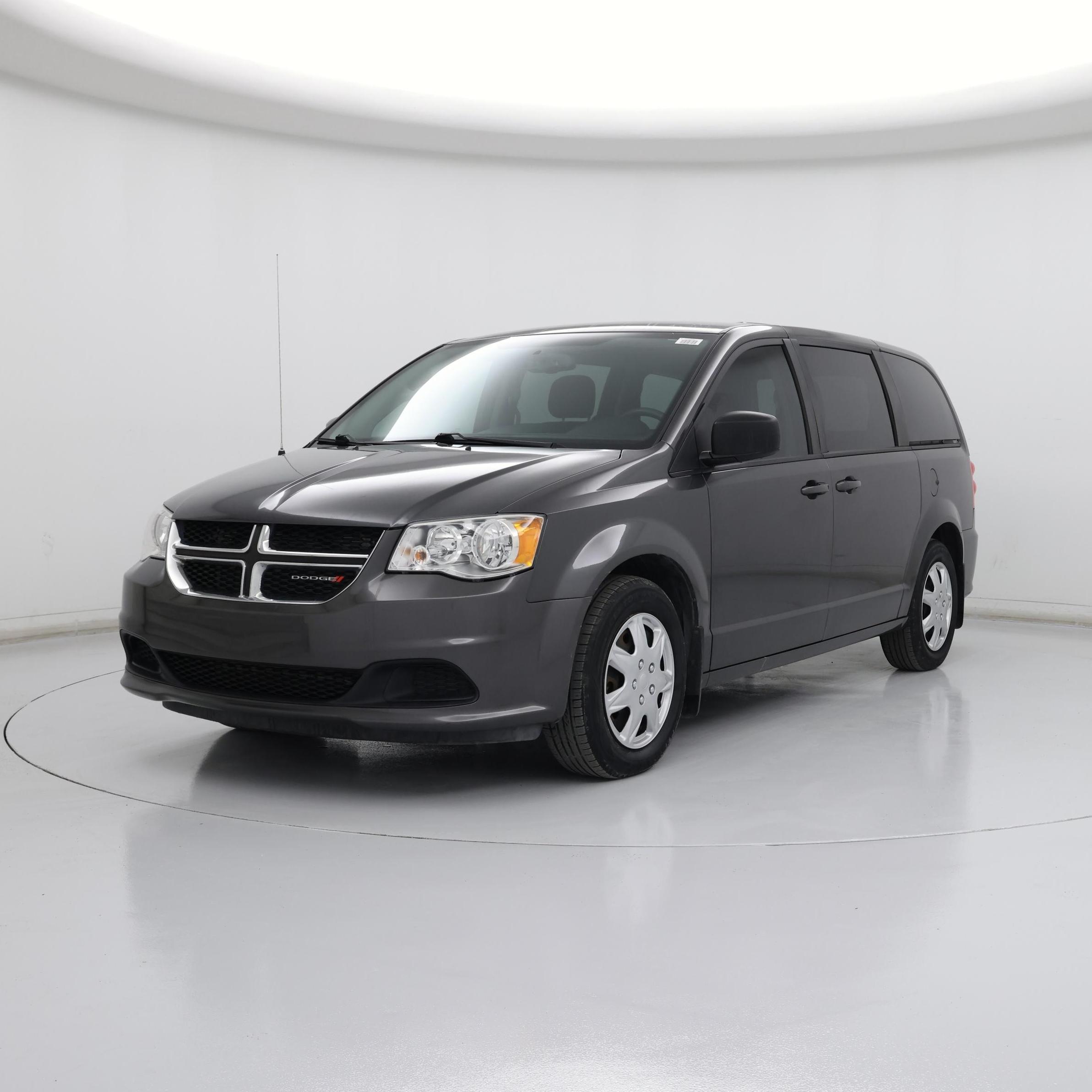 Thumbnail: 2018 Dodge Grand Caravan - 4