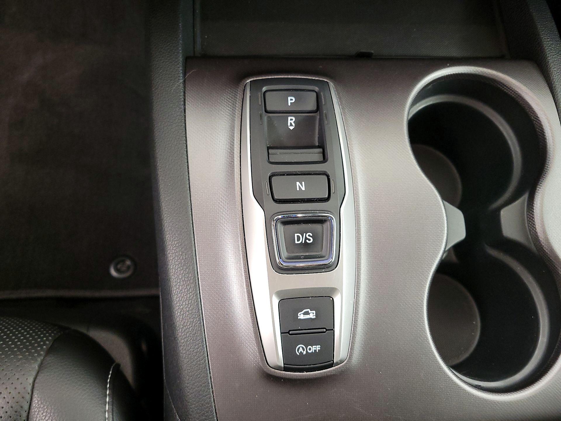 Thumbnail: 2021 Honda Ridgeline - 17