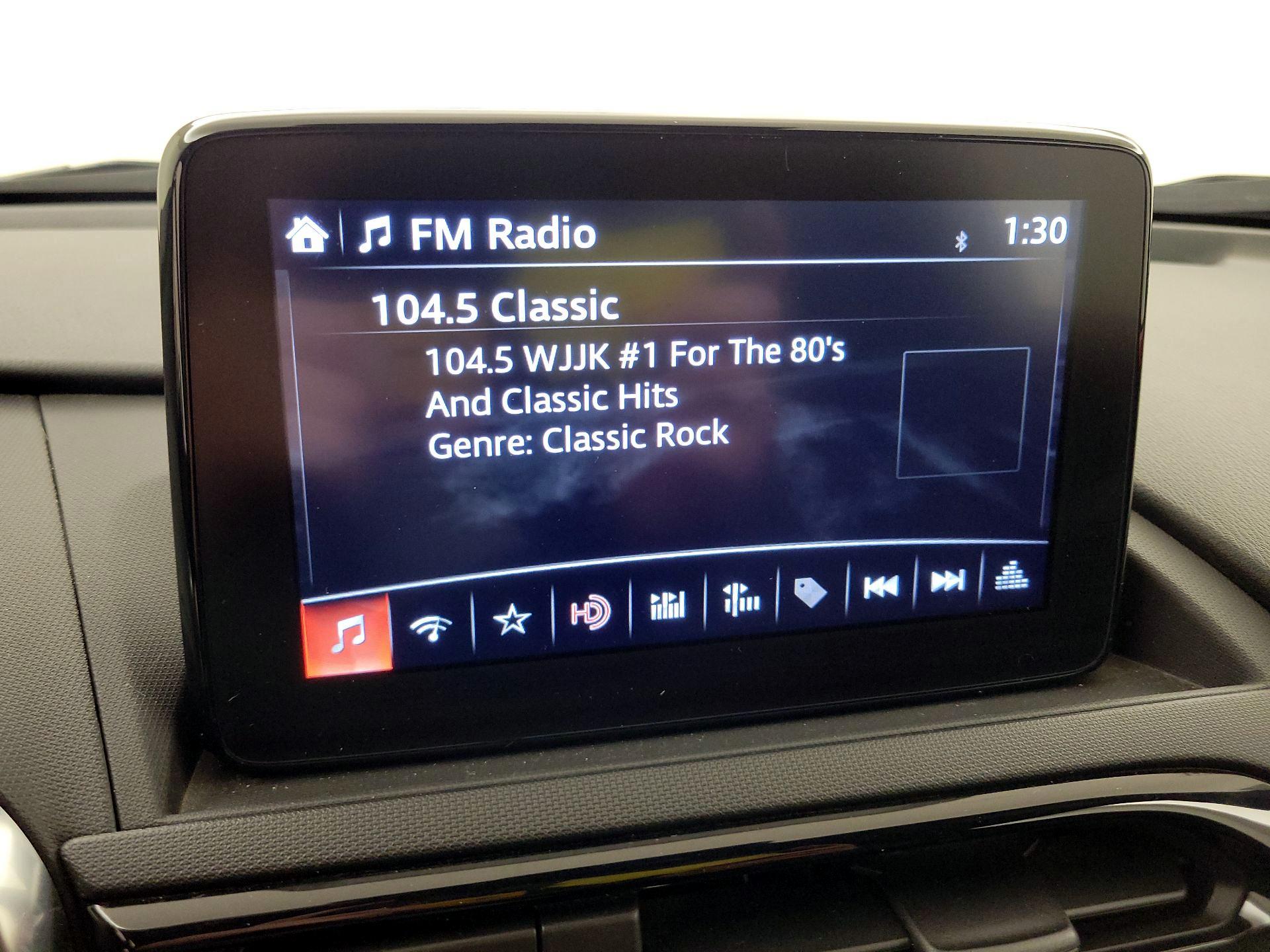 Thumbnail: 2022 Mazda MX-5 Miata - 16