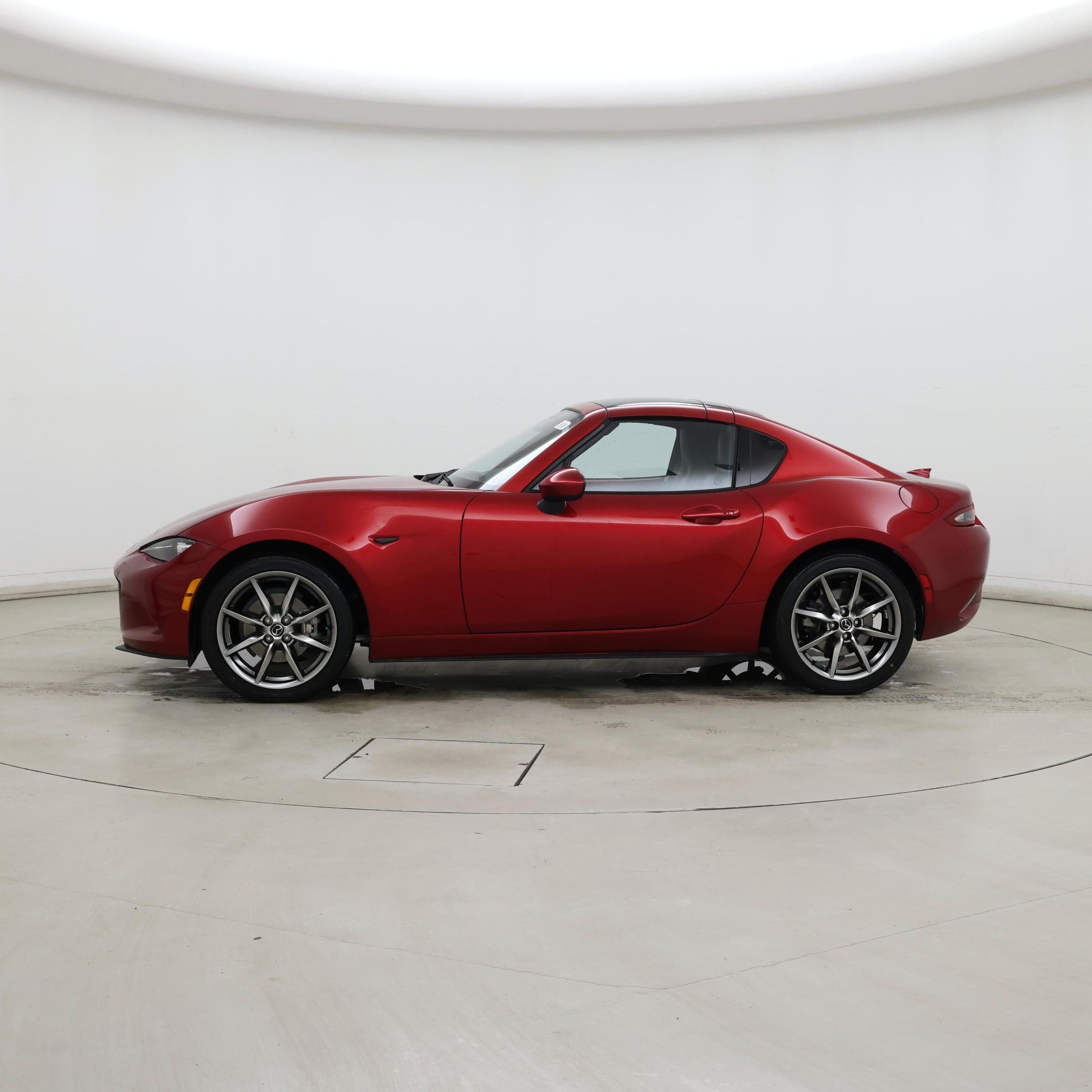 Thumbnail: 2022 Mazda MX-5 Miata - 3