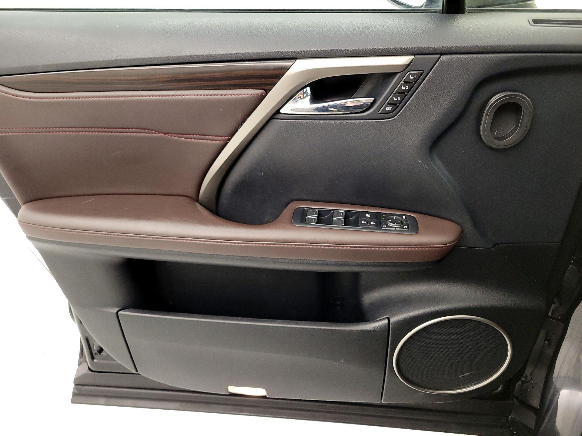 Thumbnail: 2018 Lexus RX - 12