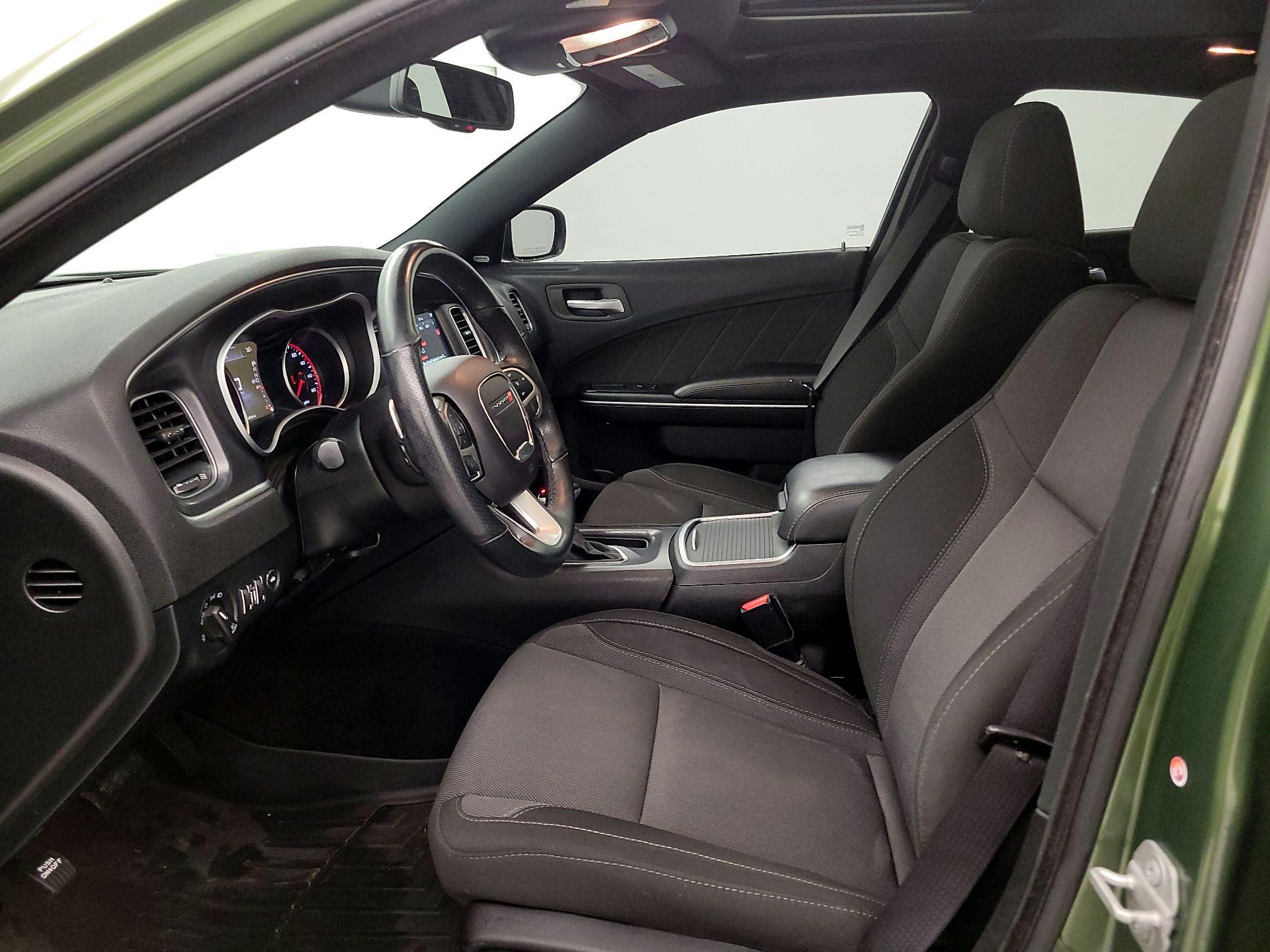 Thumbnail: 2018 Dodge Charger - 11