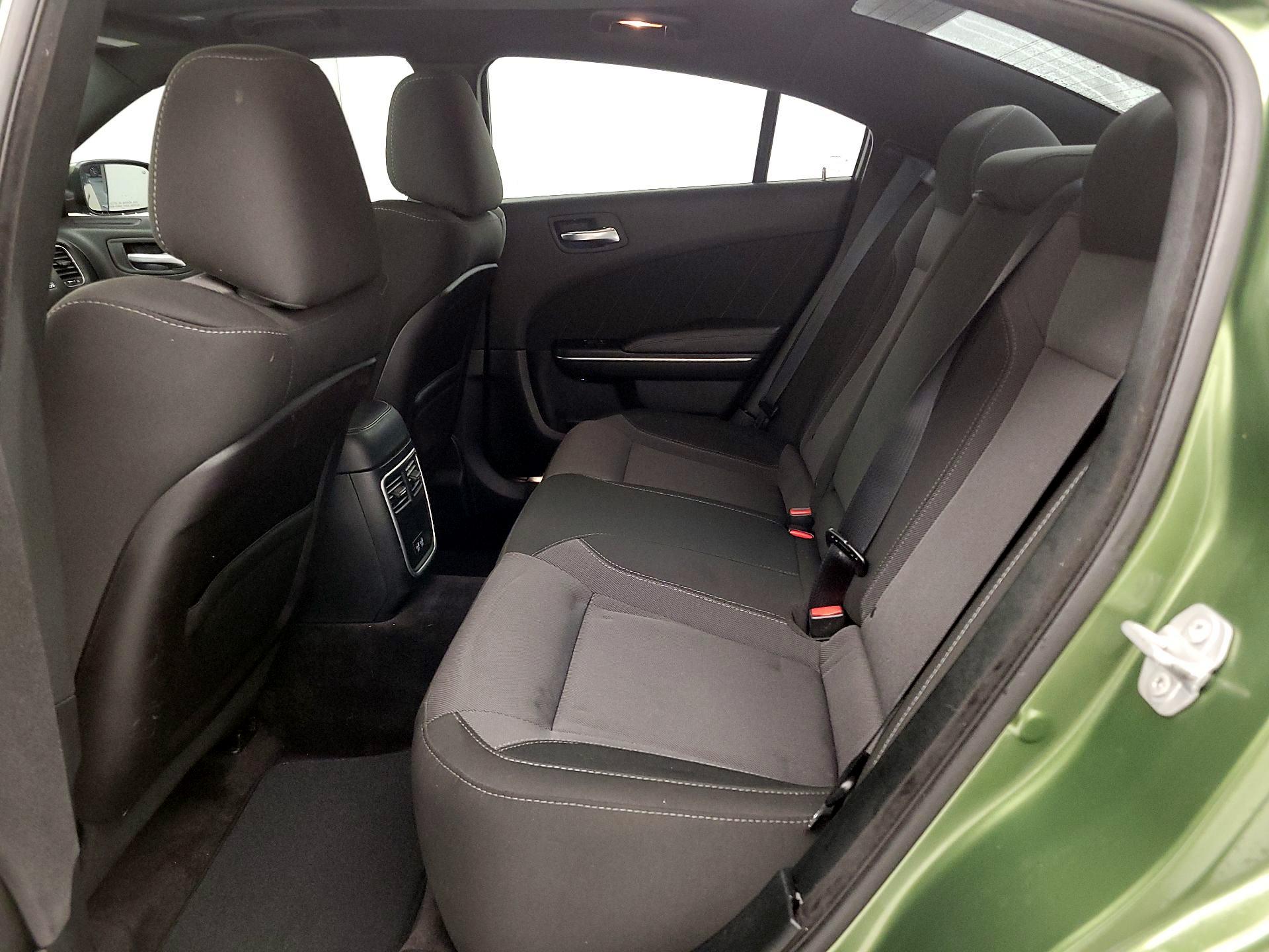 Thumbnail: 2018 Dodge Charger - 20