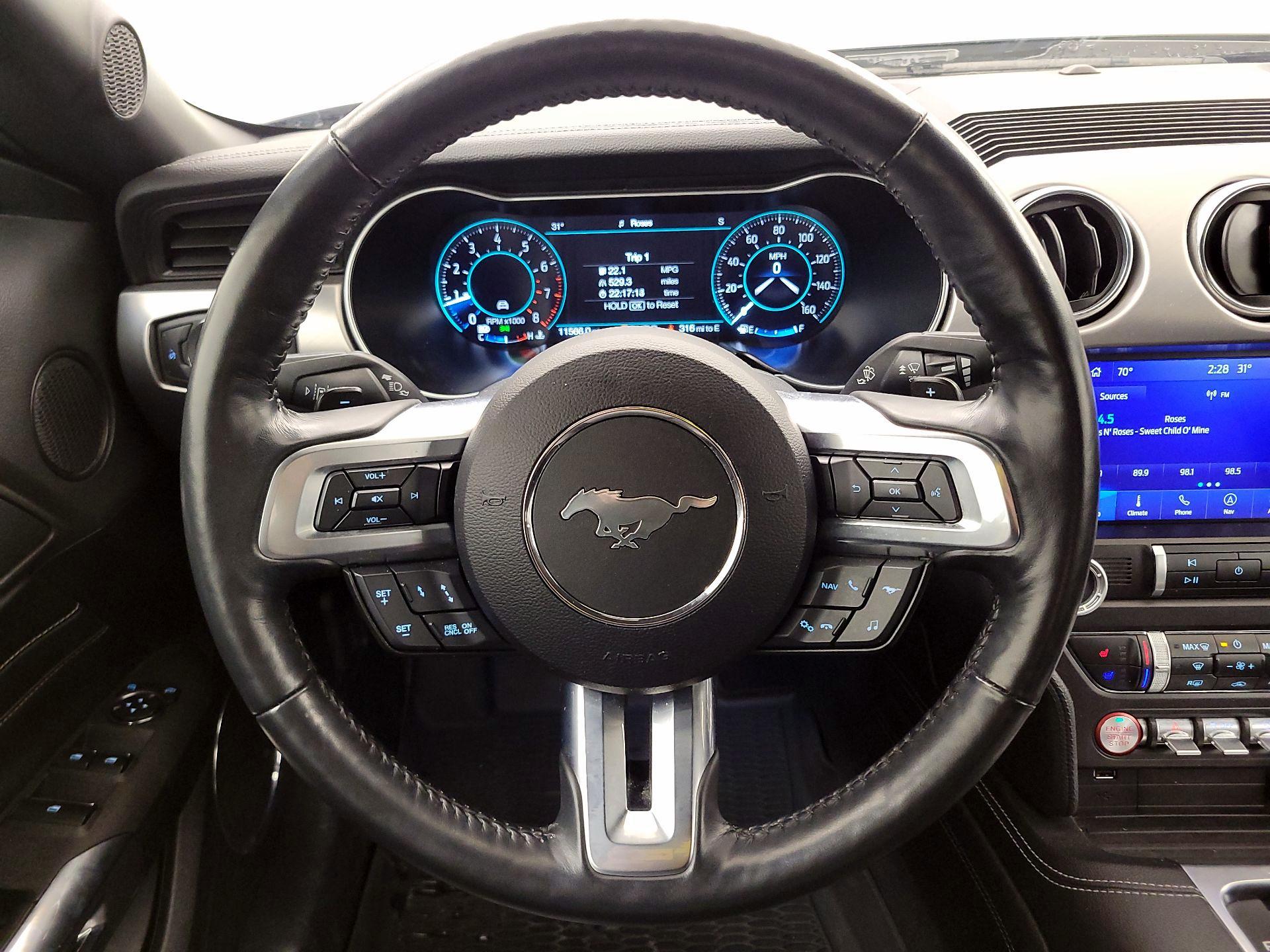 Thumbnail: 2022 Ford Mustang - 10