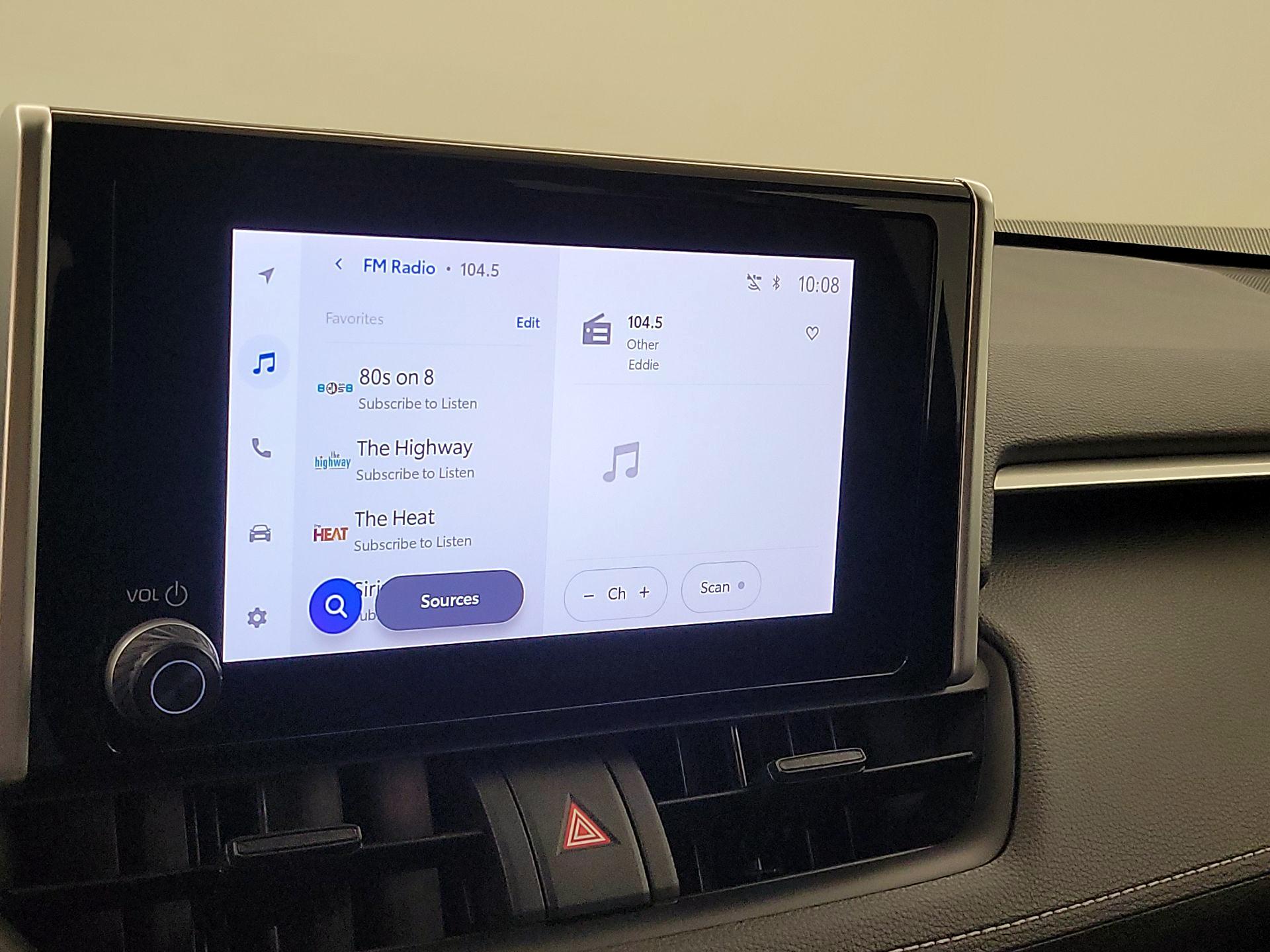 Thumbnail: 2023 Toyota RAV4 - 15