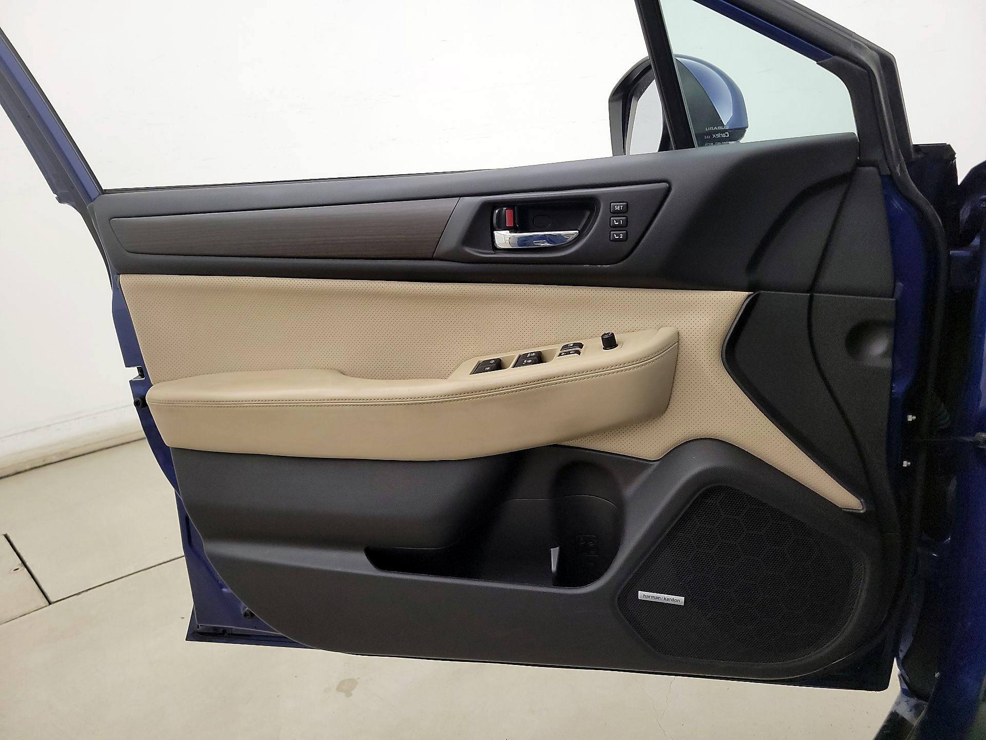 Thumbnail: 2016 Subaru Legacy - 12