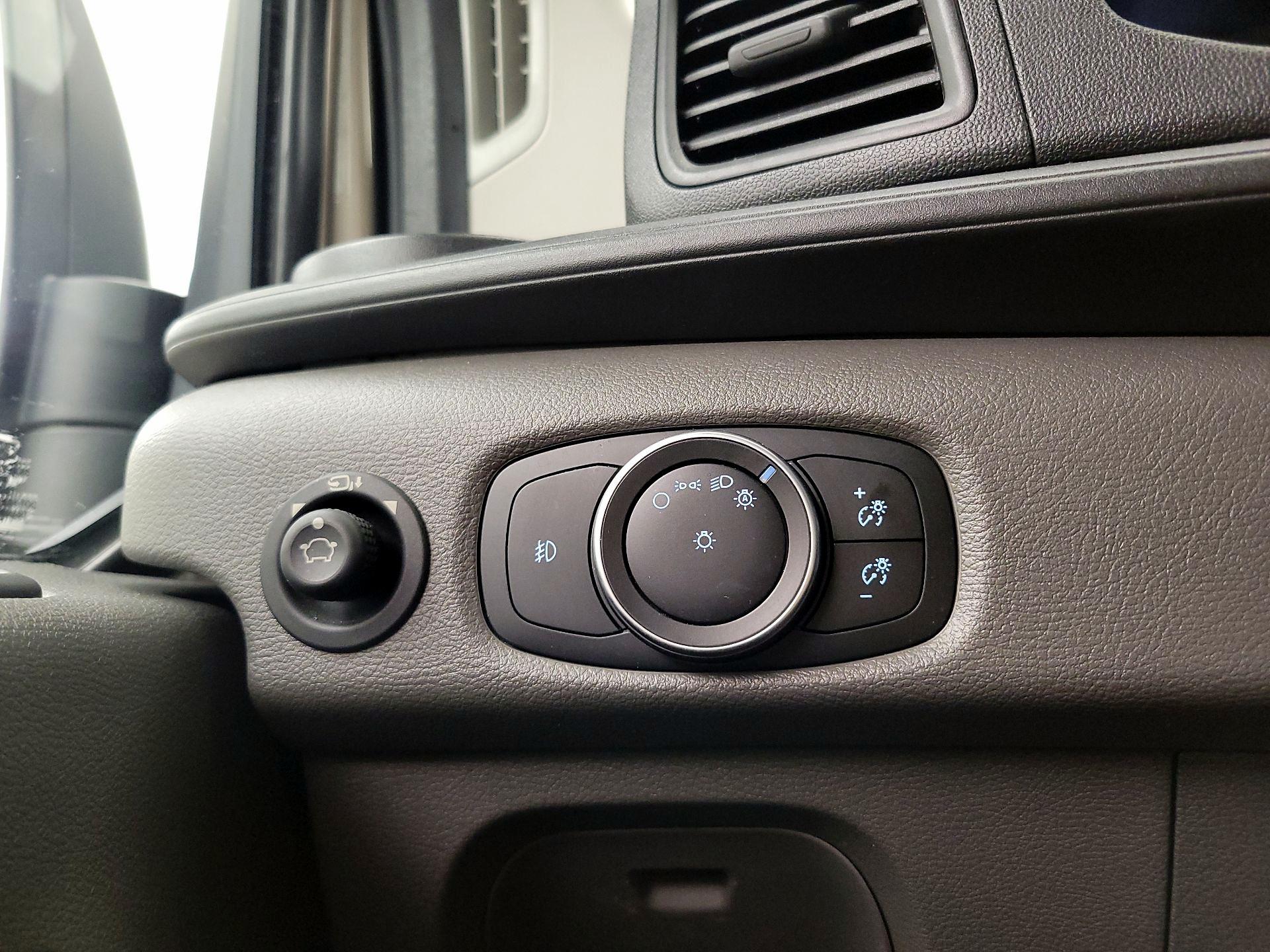 Thumbnail: 2020 Ford Transit Series - 13