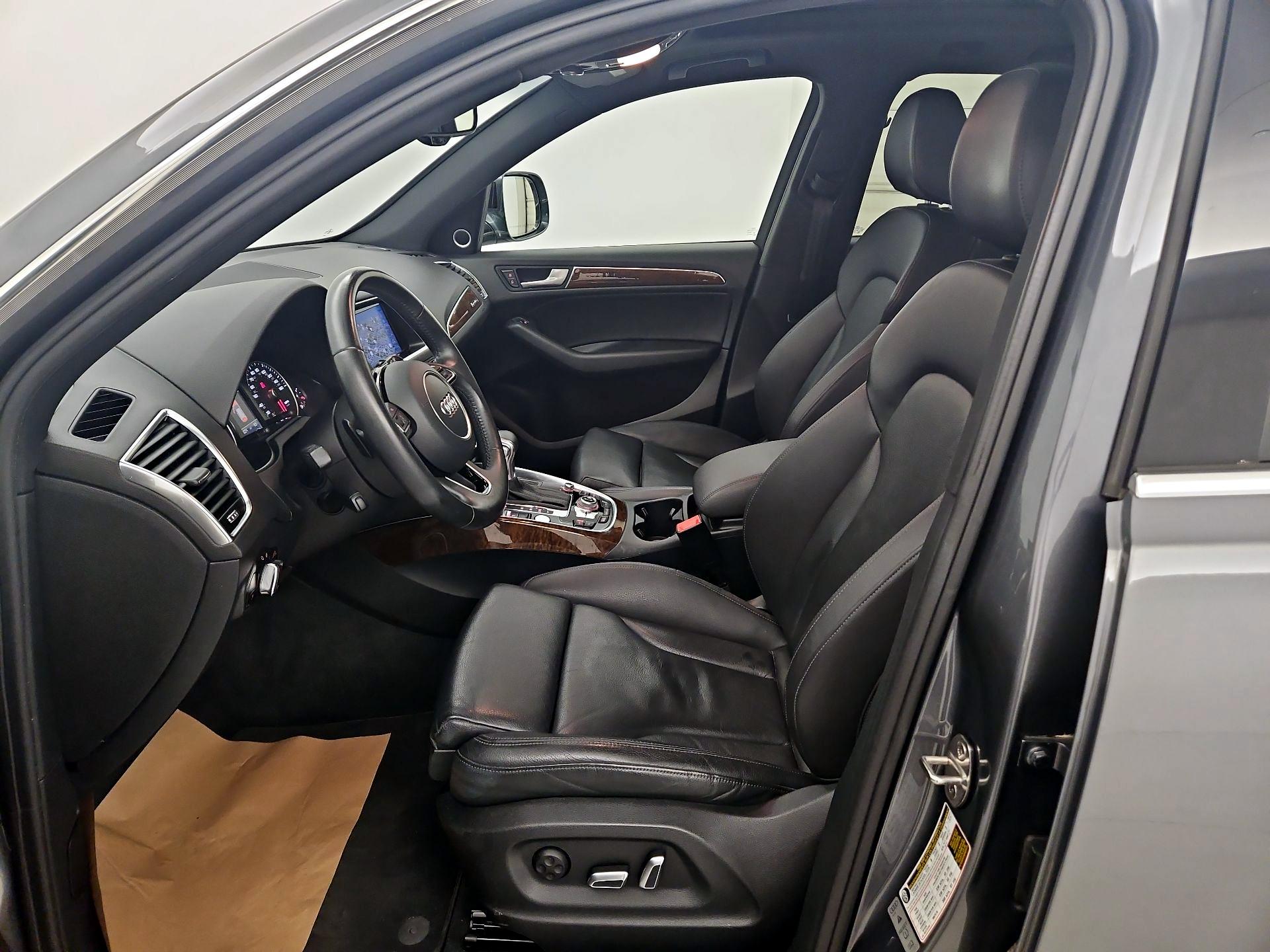 Thumbnail: 2017 Audi Q5 - 11