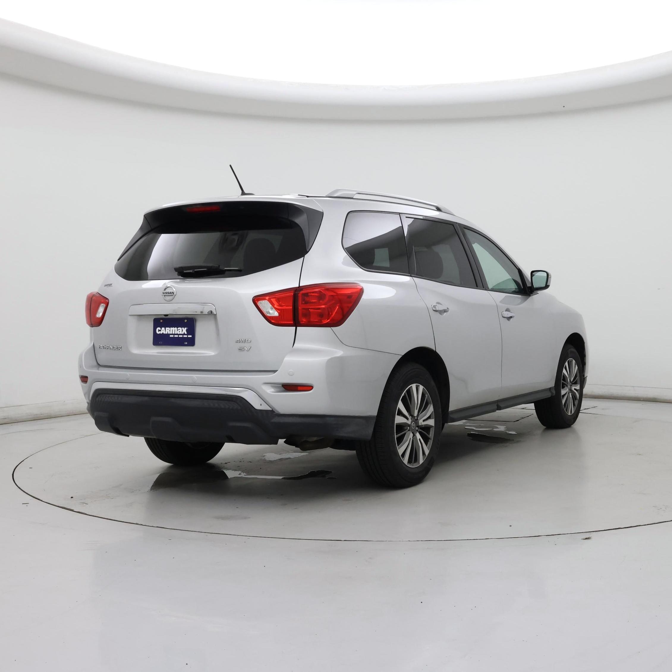 Thumbnail: 2018 Nissan Pathfinder - 8