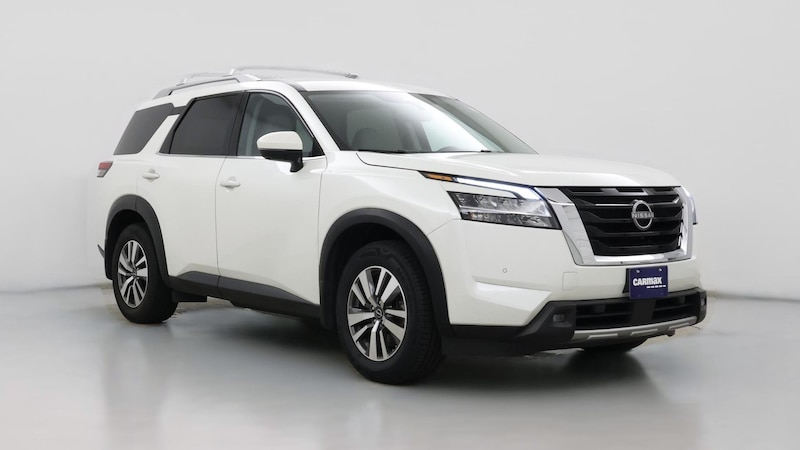 2022 Nissan Pathfinder SL Hero Image