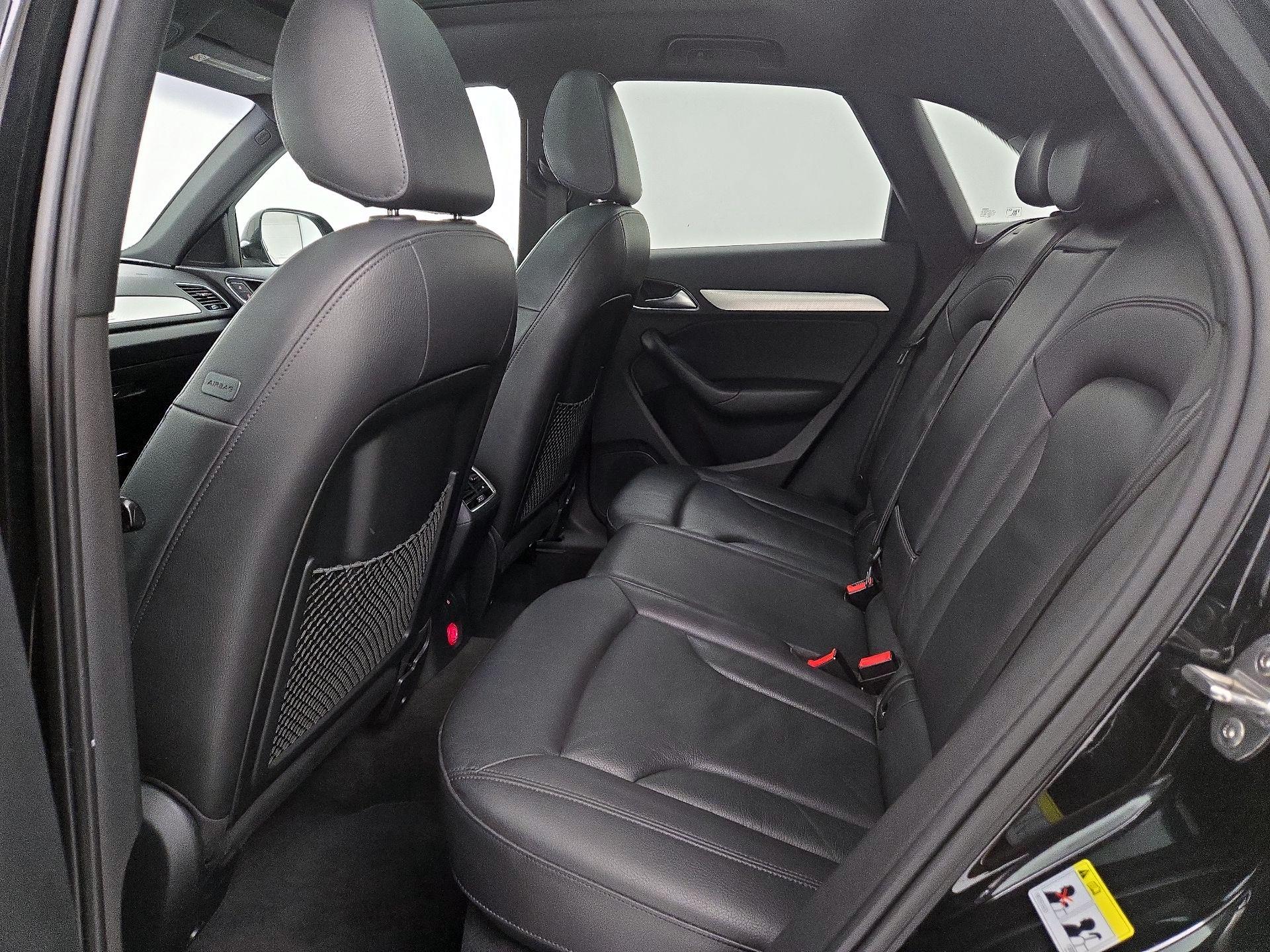 Thumbnail: 2016 Audi Q3 - 19