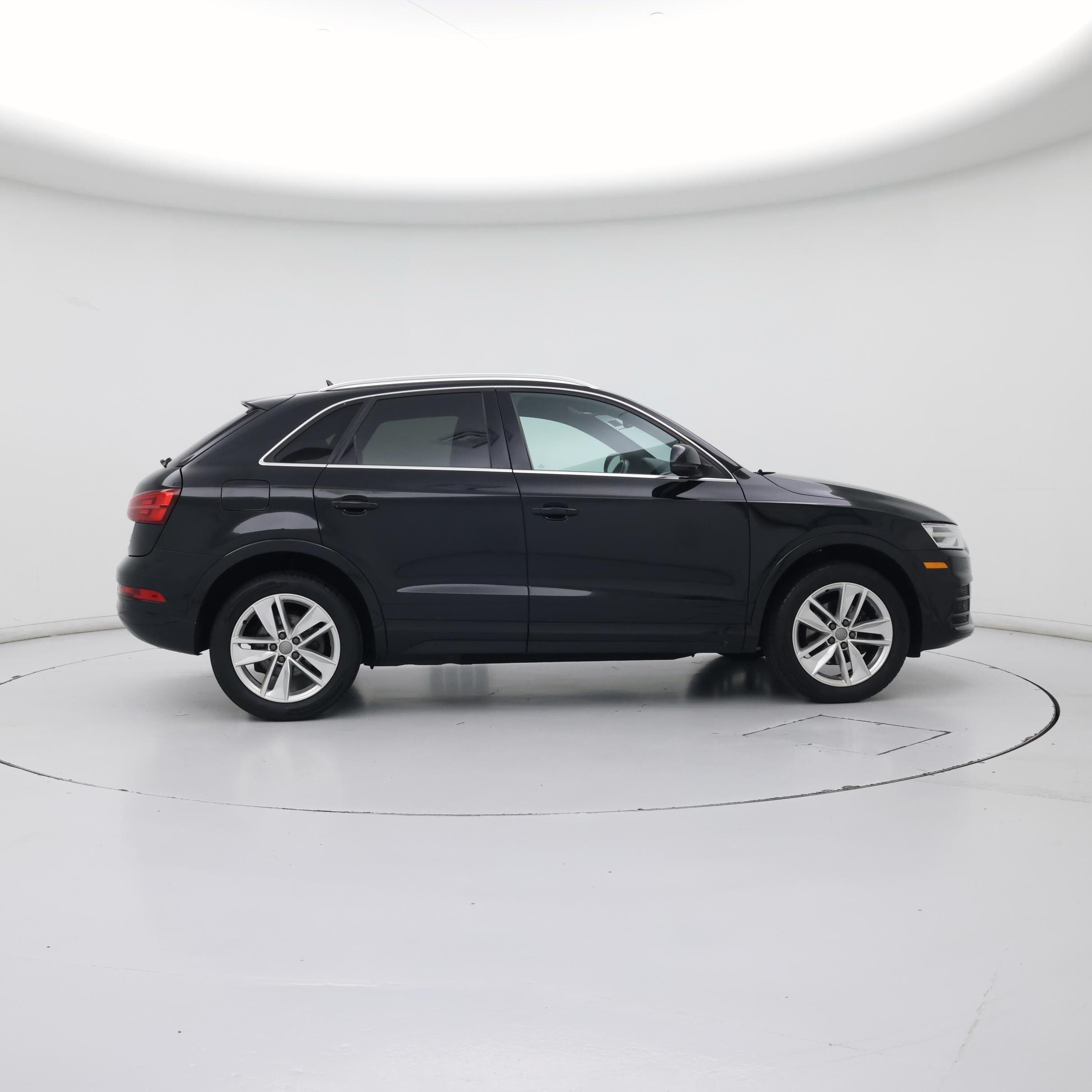 Thumbnail: 2016 Audi Q3 - 7