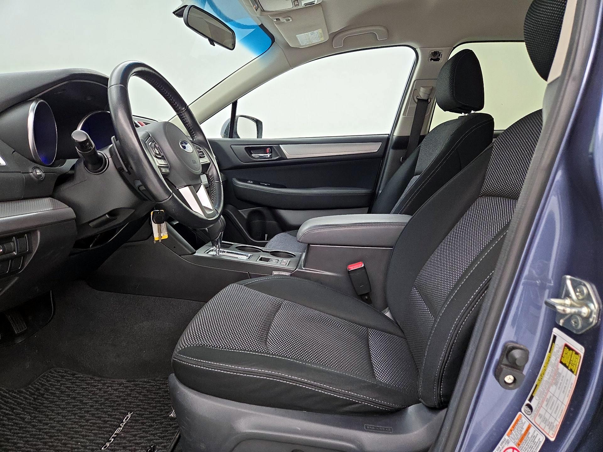 Thumbnail: 2016 Subaru Outback - 11