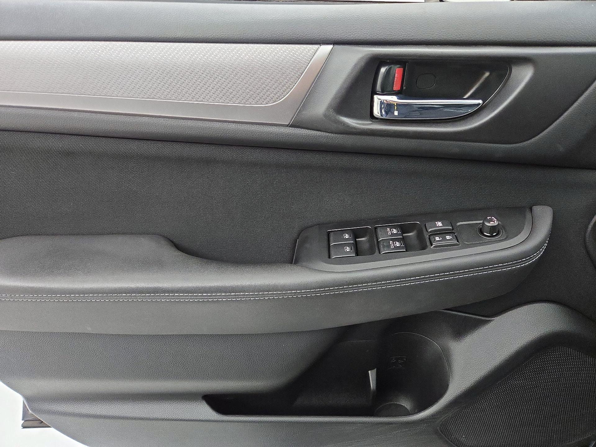 Thumbnail: 2016 Subaru Outback - 12