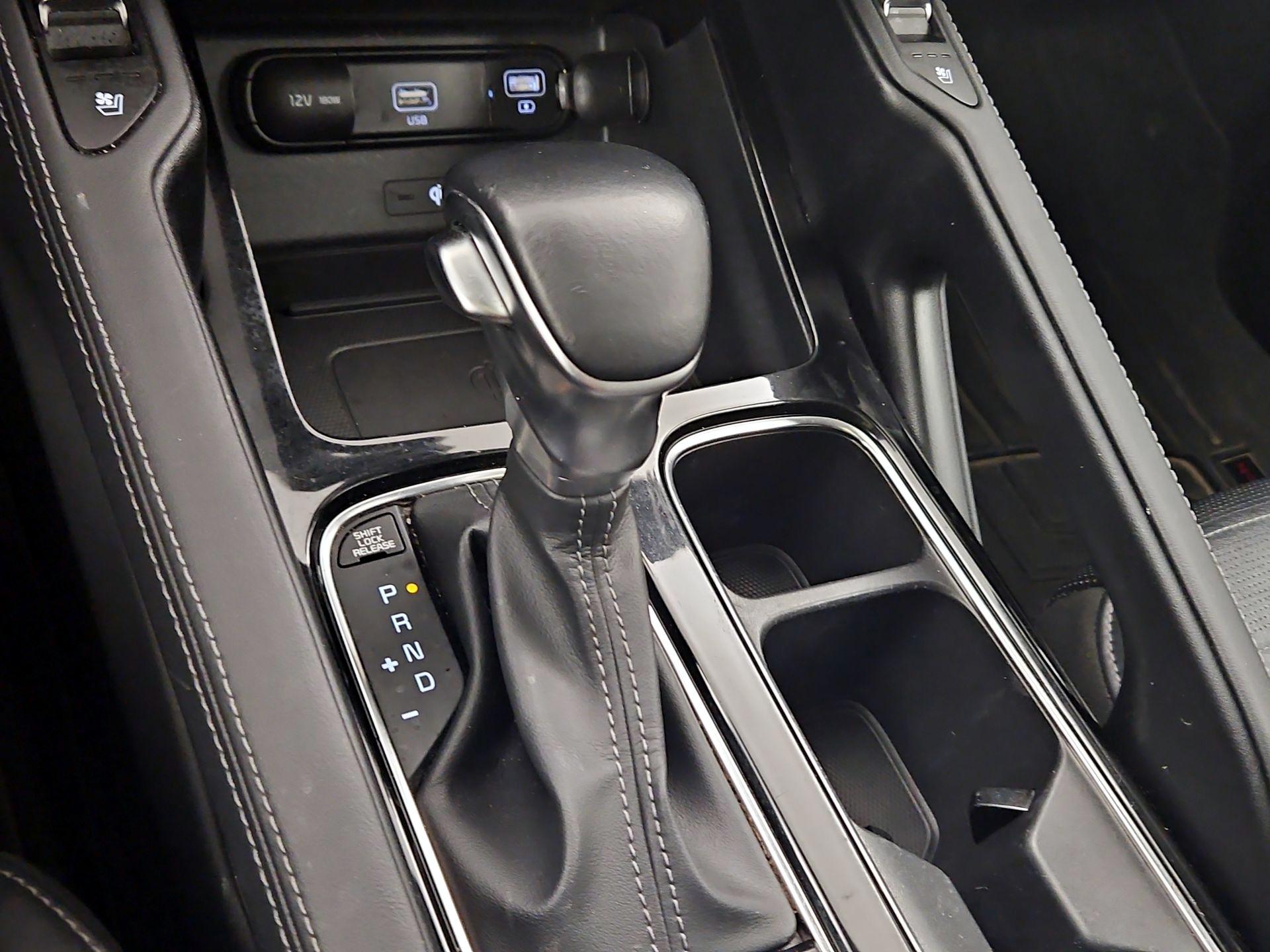 Thumbnail: 2021 Kia Telluride - 18