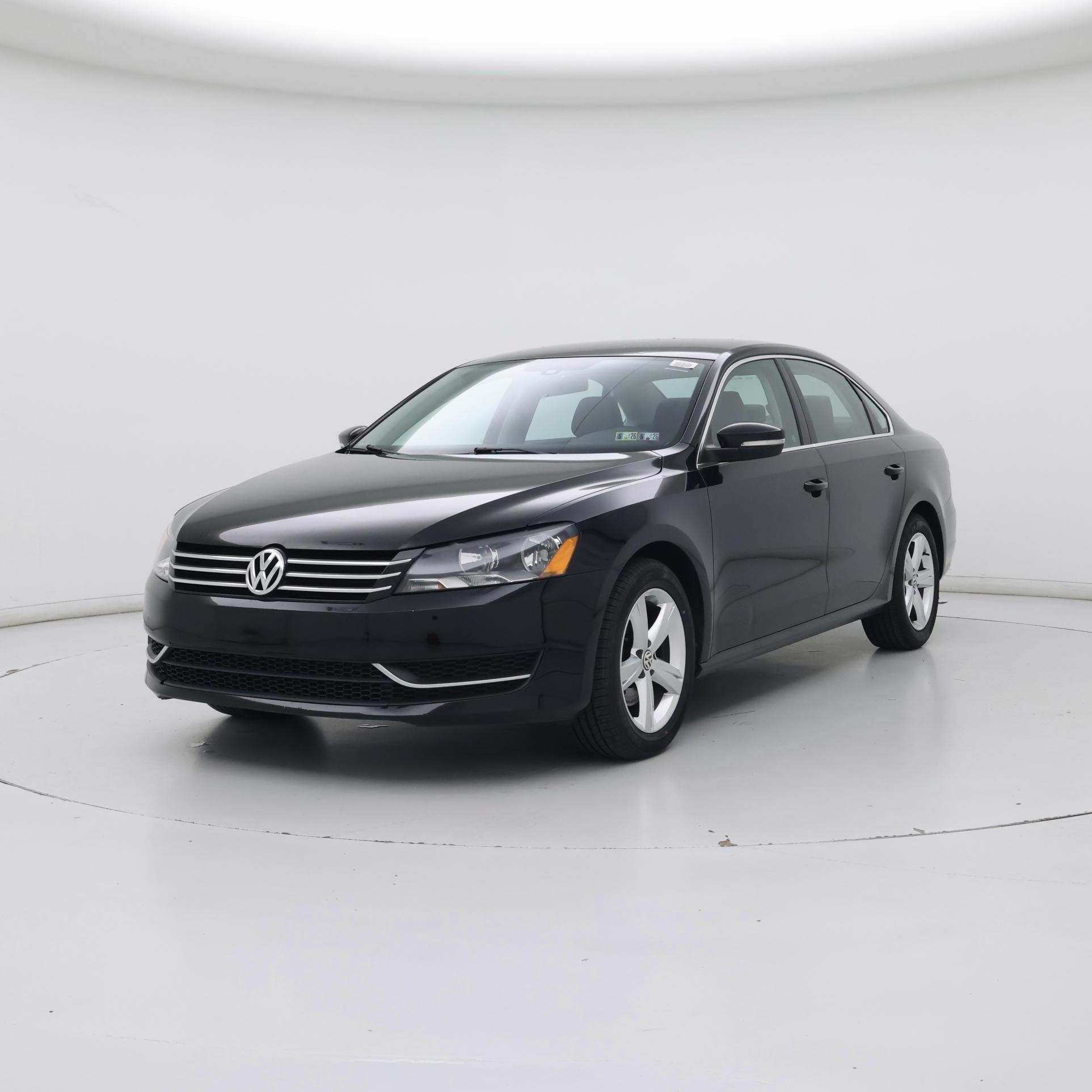 Thumbnail: 2014 Volkswagen Passat - 4