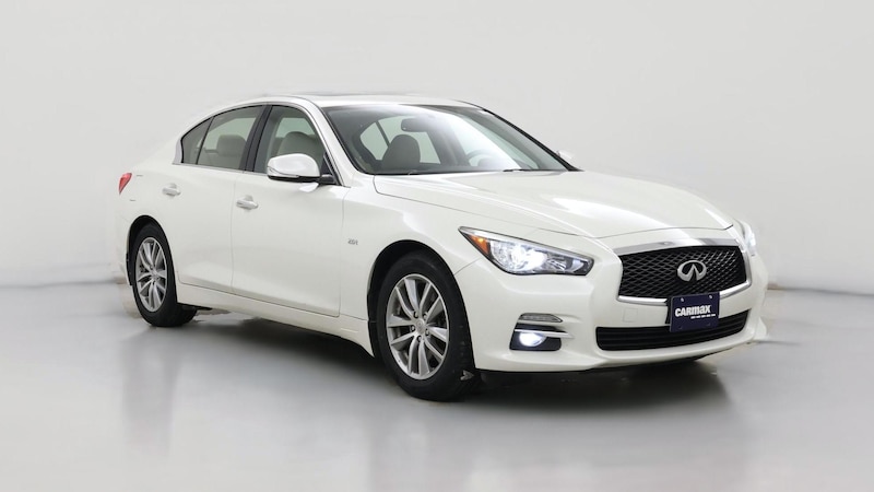 2016 INFINITI Q50 Premium Hero Image