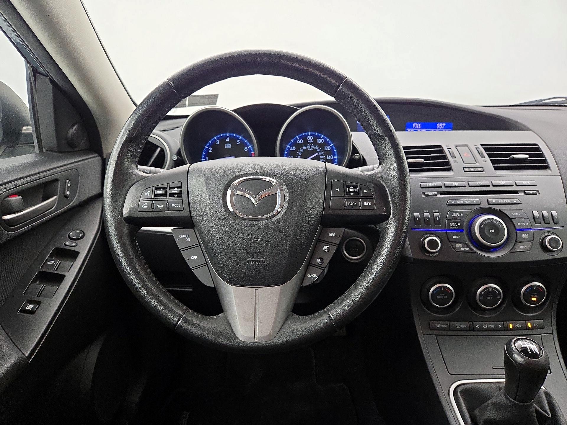 Thumbnail: 2013 Mazda Mazda3 - 10