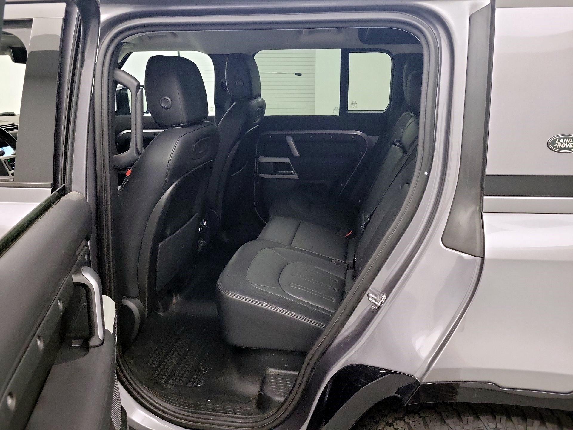 Thumbnail: 2021 Land Rover Defender - 17