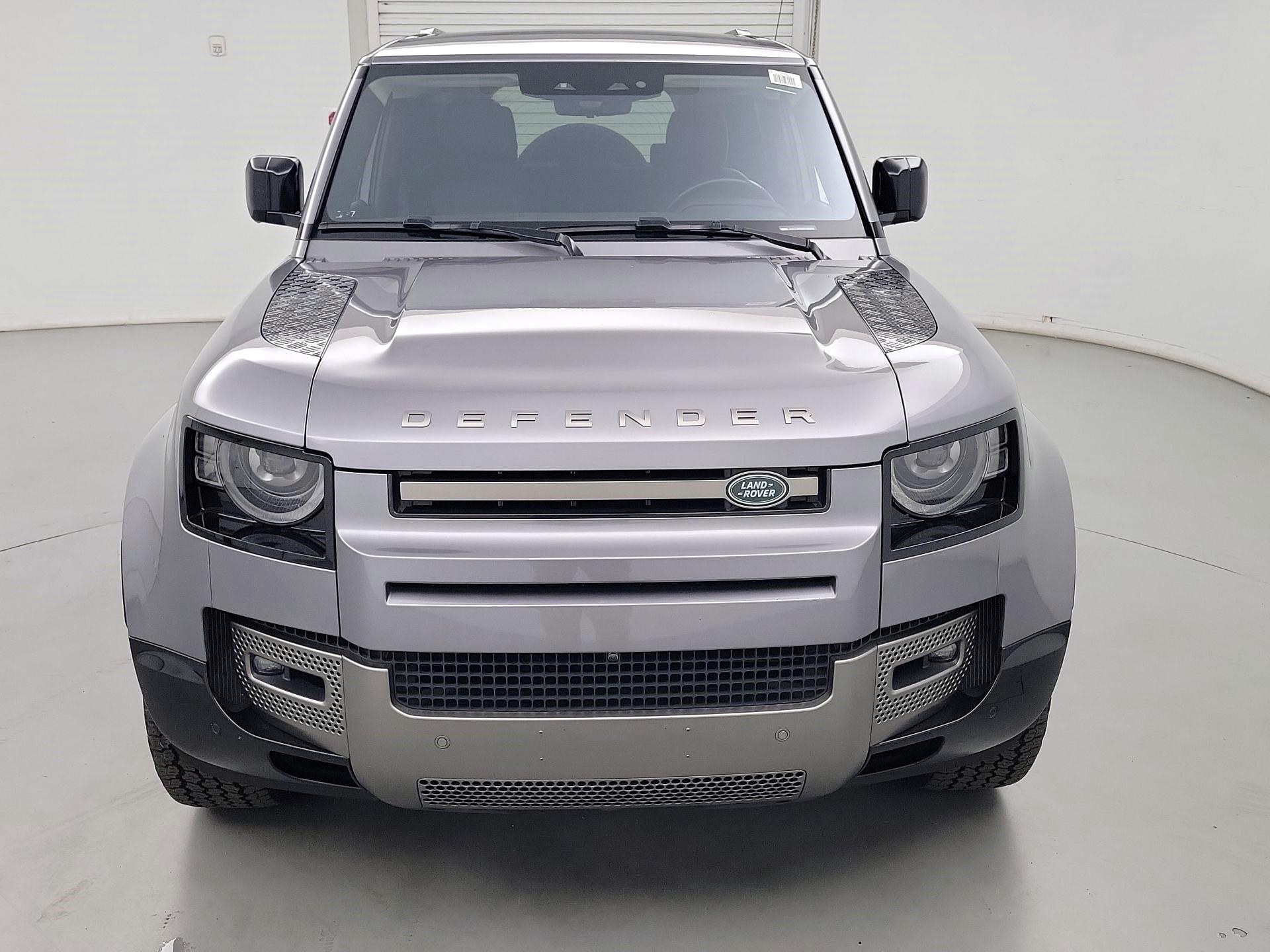 Thumbnail: 2021 Land Rover Defender - 2