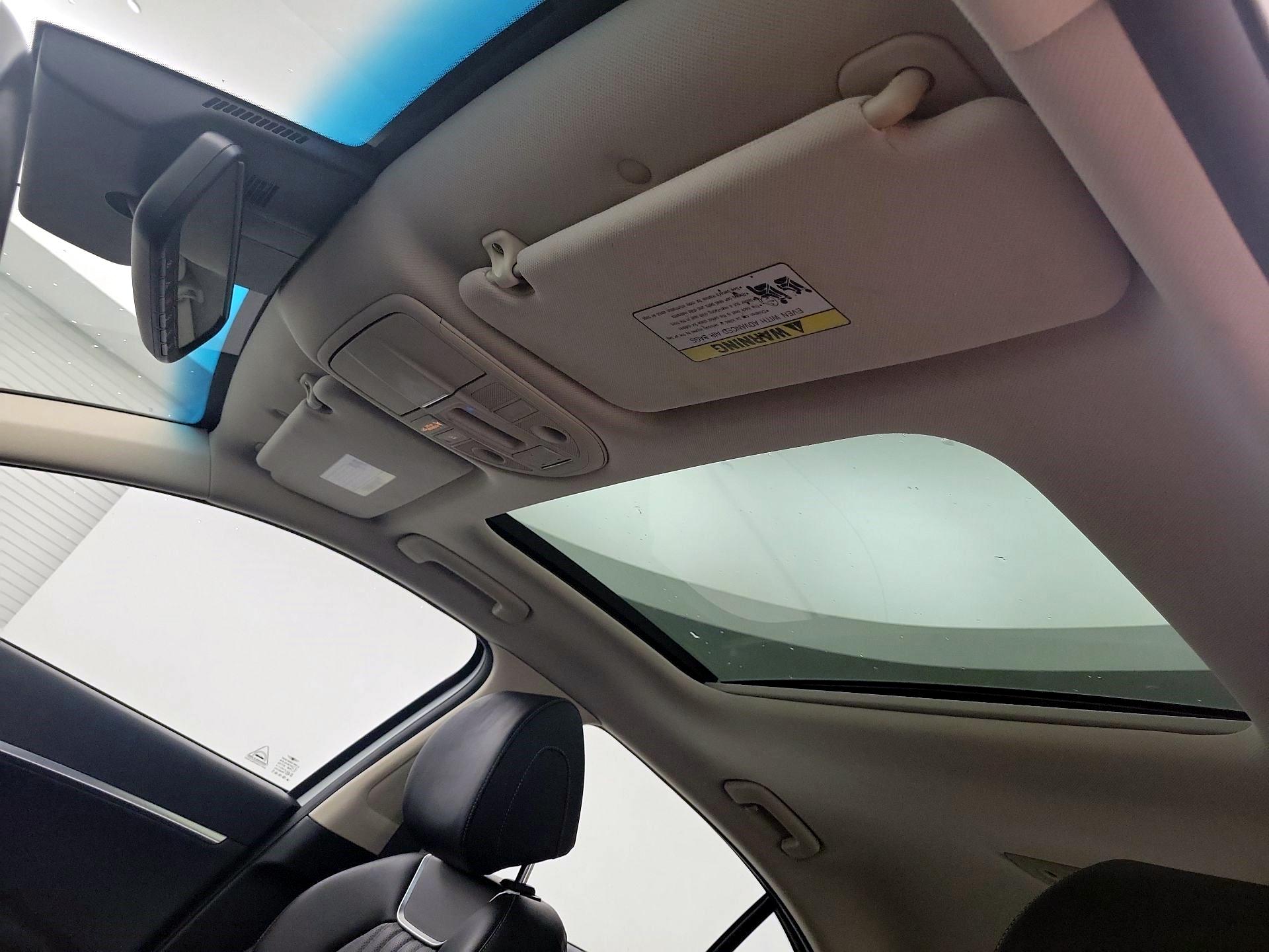 Thumbnail: 2022 Genesis G70 - 18