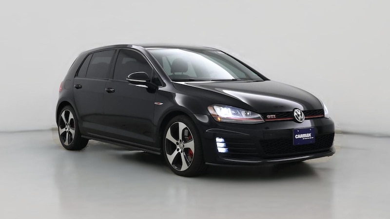 2017 Volkswagen Golf GTI SE Hero Image