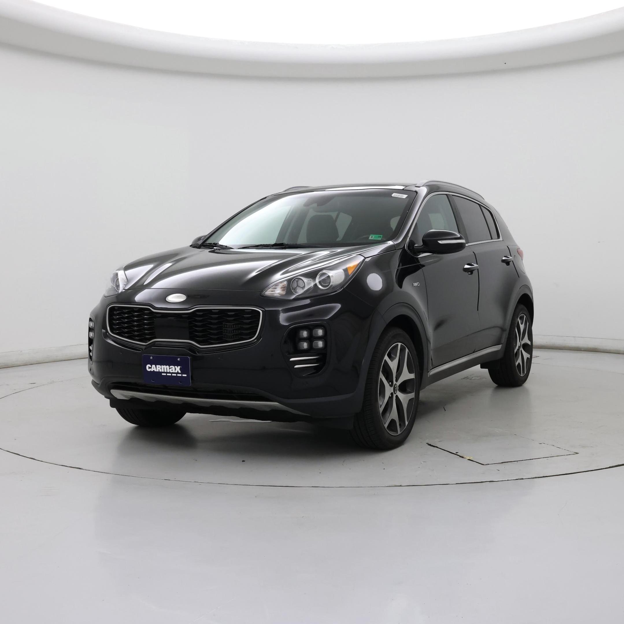 Thumbnail: 2017 Kia Sportage - 4