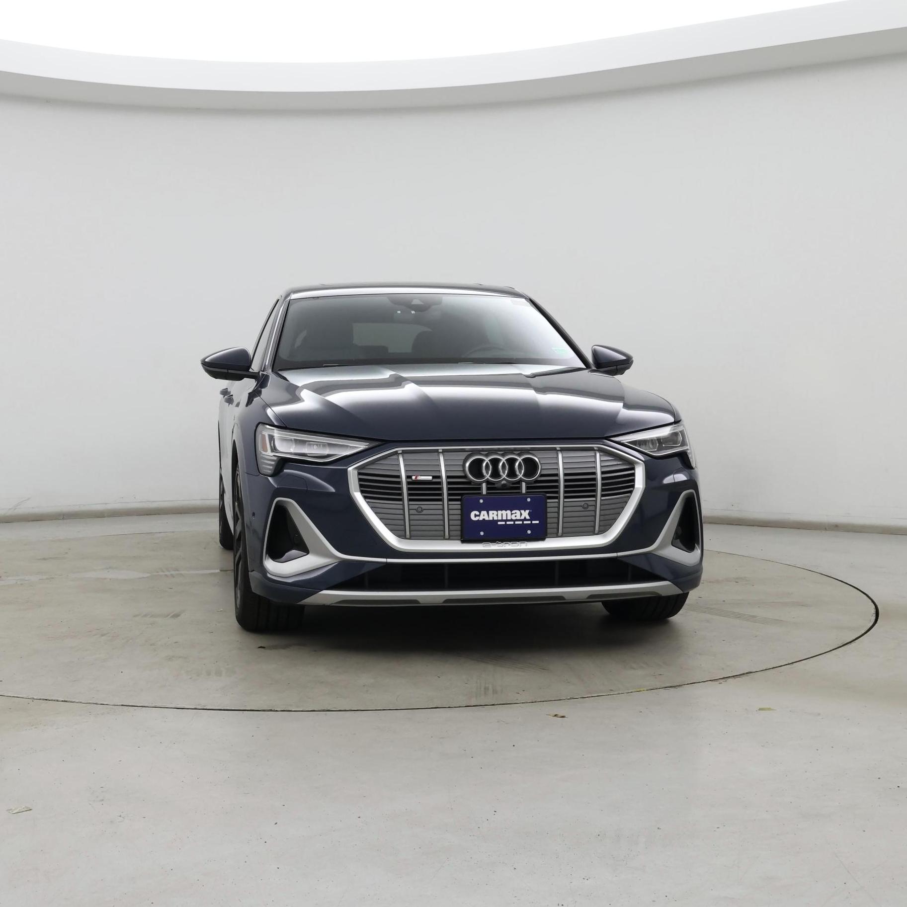 Thumbnail: 2020 Audi e-tron S - 5