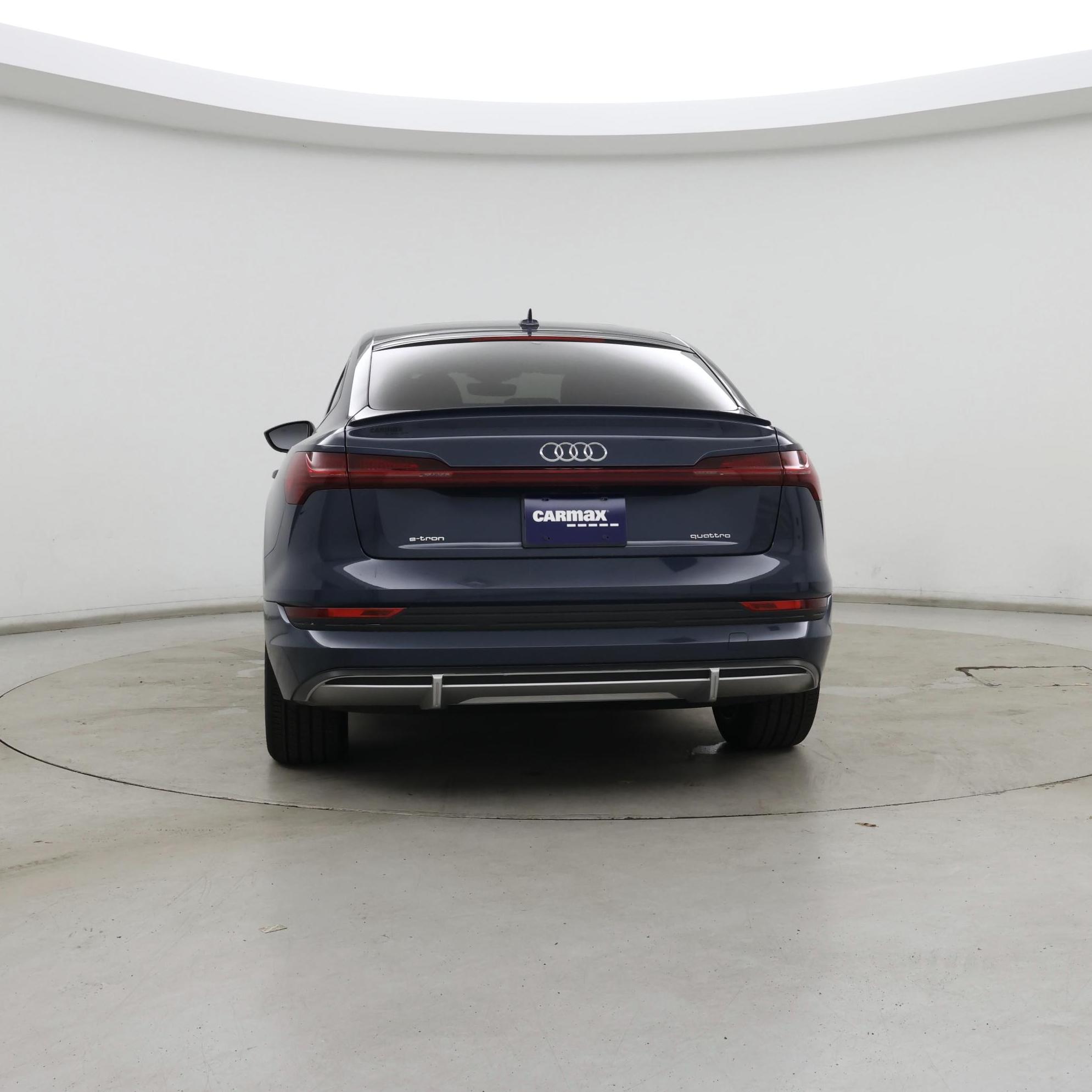 Thumbnail: 2020 Audi e-tron S - 6